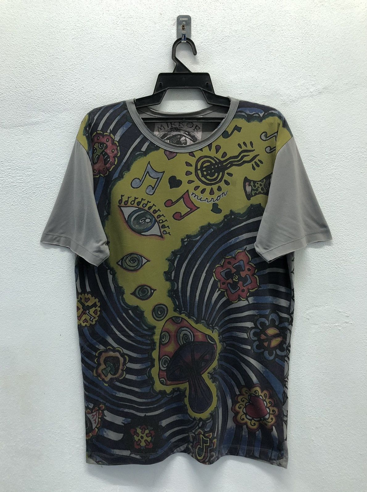 Vintage Vintage Mirror T-Shirt Size US L / EU 52-54 / 3 - 1 Thumbnail