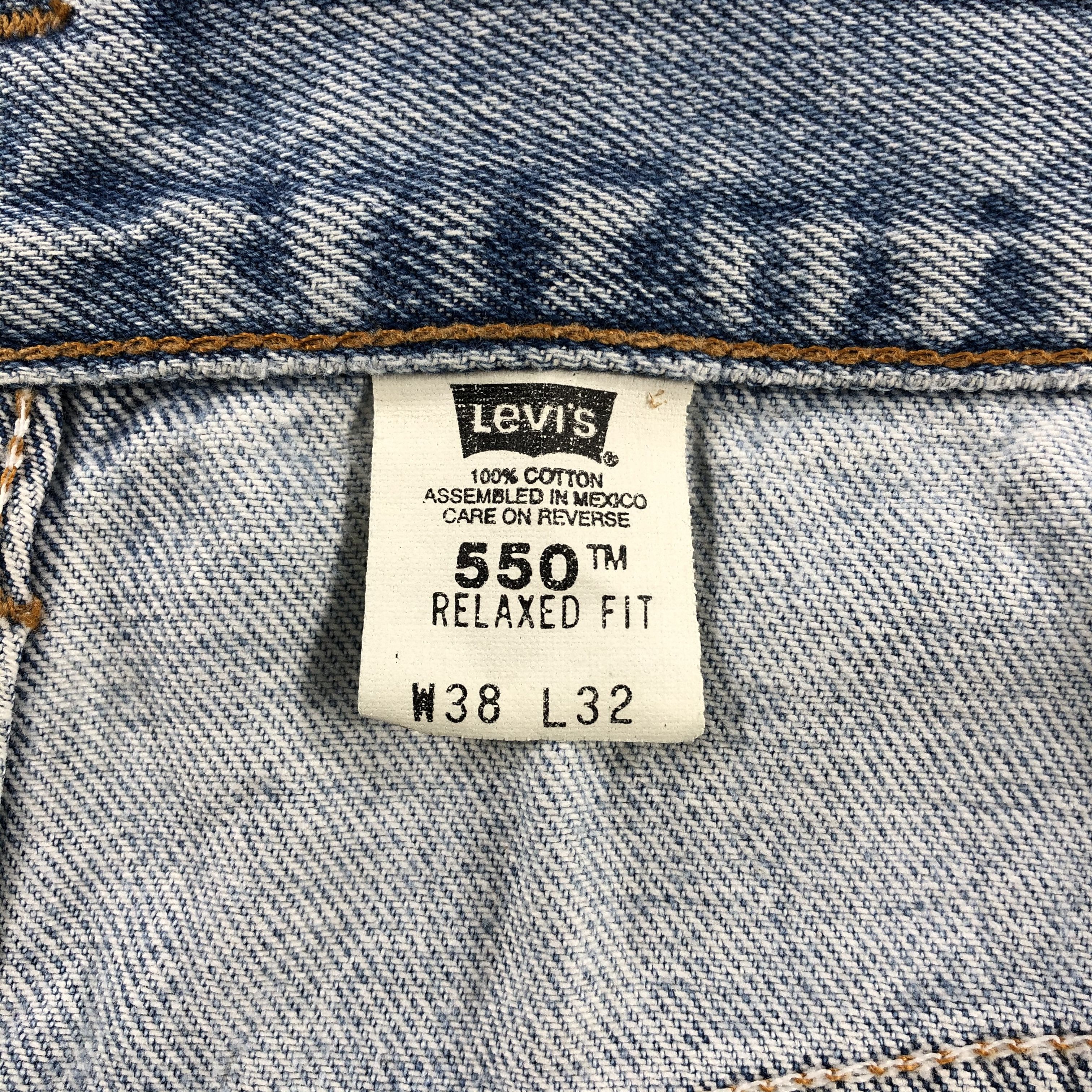 Levi's × Vintage Vintage 90s Light Wash Levis 550 Jeans-JM1454 Size US 37 - 9 Thumbnail