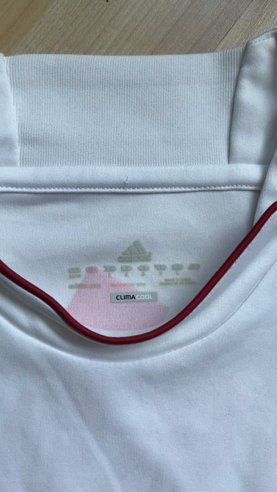 Adidas Bayern Munich 2011/12 Training Kit Size US S / EU 44-46 / 1 - 2 Thumbnail