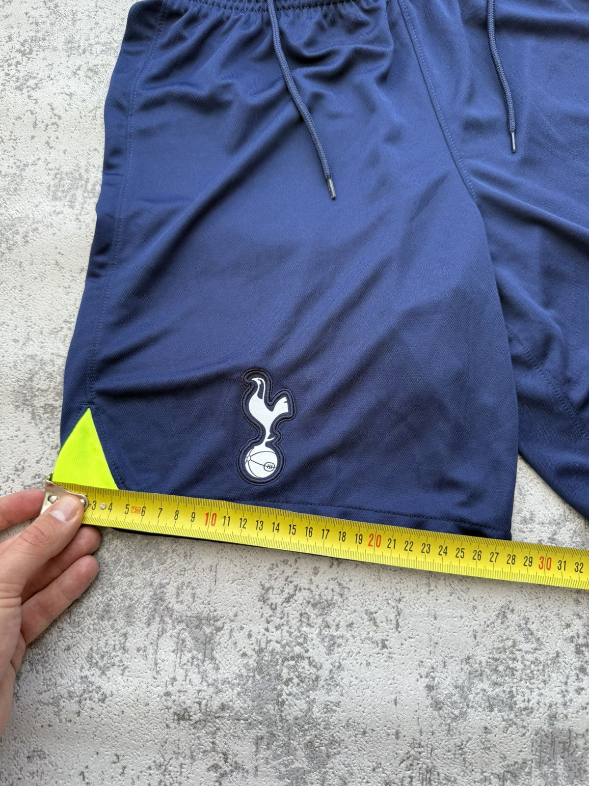 Nike Tottenham Hotspur 2022/2023 Nike Shorts Size US 30 / EU 46 - 7 Thumbnail