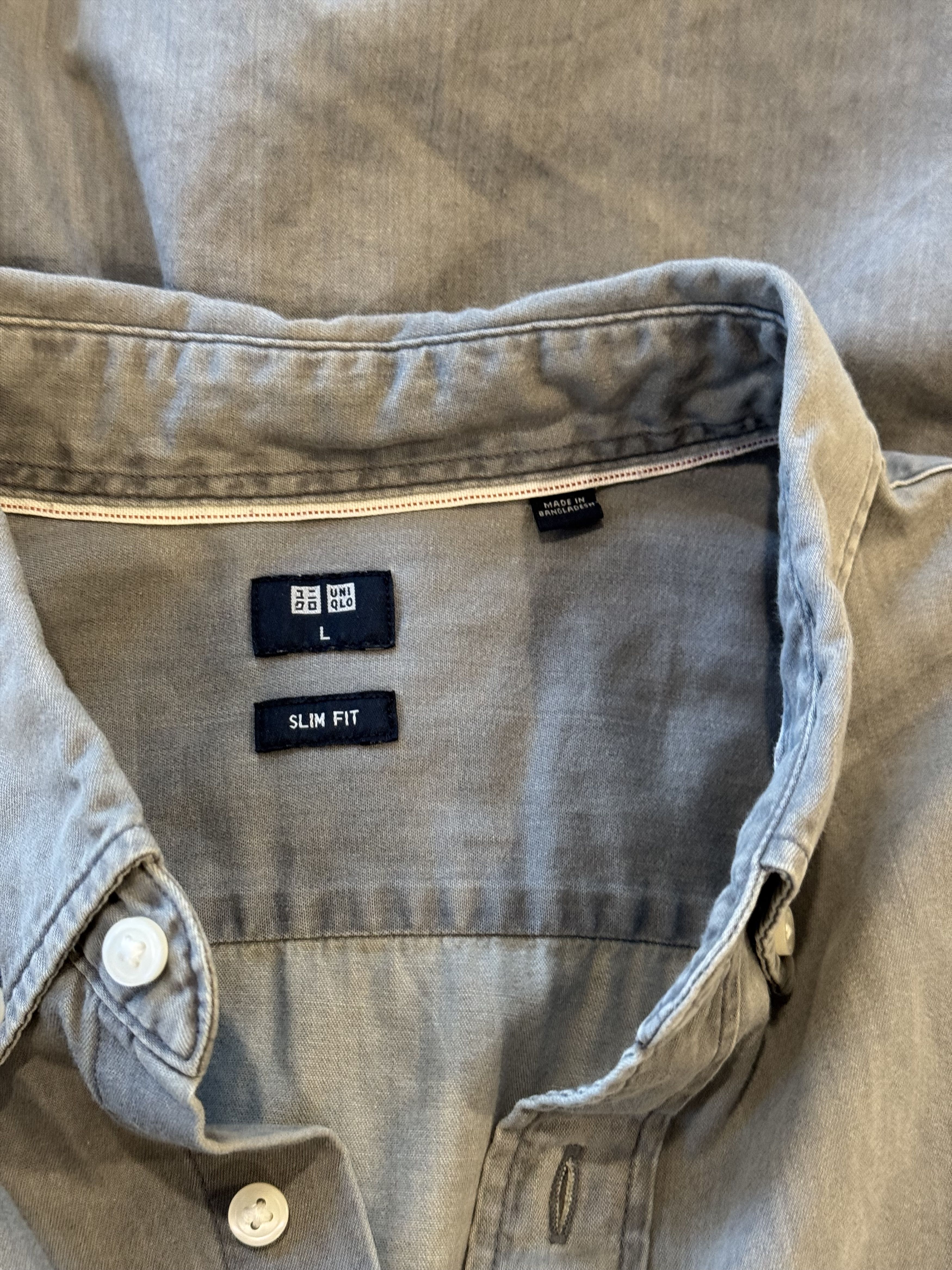 Uniqlo Uniqlo Casual Button Up Slim Fit Size US L / EU 52-54 / 3 - 4 Thumbnail