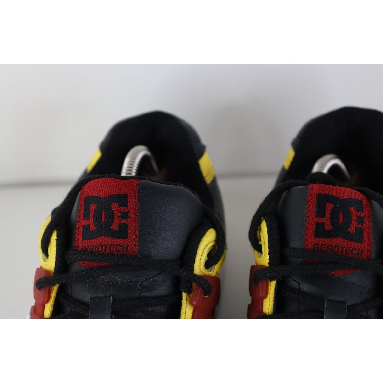 DC Vintage Y2K DC Shoes Skateboarding Aerotech Vented Shoes Size US 11 / EU 44 - 3 Thumbnail