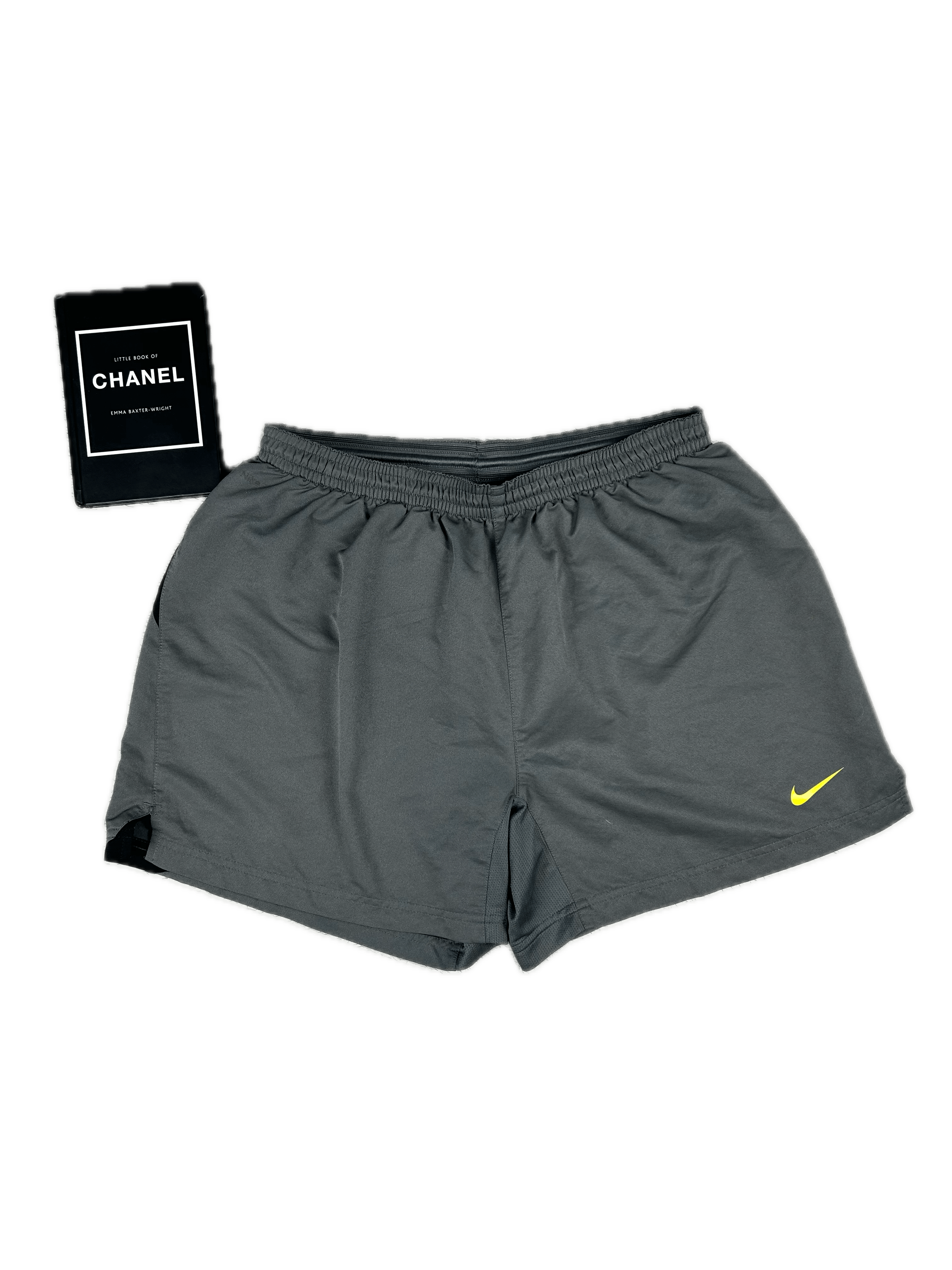 Nike × Nike ACG × Vintage Vintage Nike Nylon shorts Parachute Streetwear Drill Size US 36 / EU 52 - 1 Thumbnail