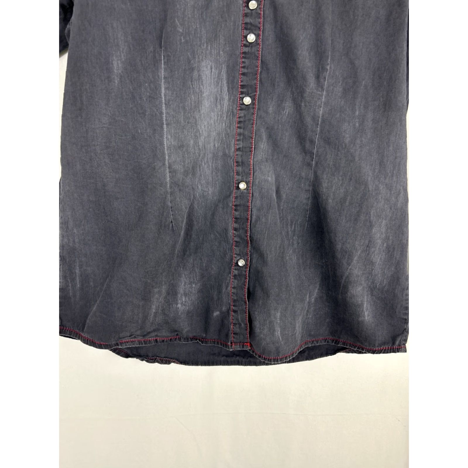 47 VINTAGE Rock 47 by Wrangler Beaded Pearl Snap Shirt Womens Long Sleeve Black Western Beaded Accents Sized L (Chest 22” Length 28” Sleeves 24”) Size L / US 10 / IT 46 - 7 Thumbnail