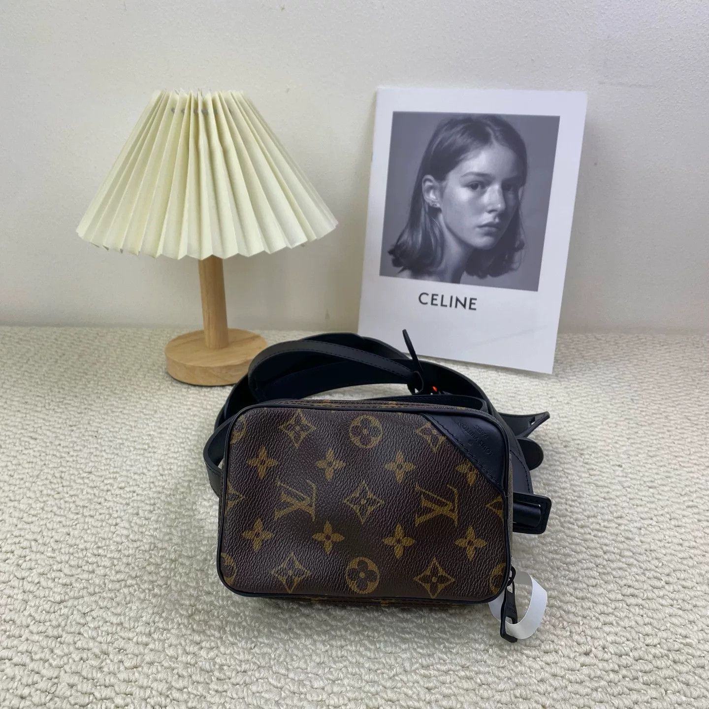 Louis Vuitton Louis Vuitton Shoulder Bag OS Women Size ONE SIZE - 1 Thumbnail