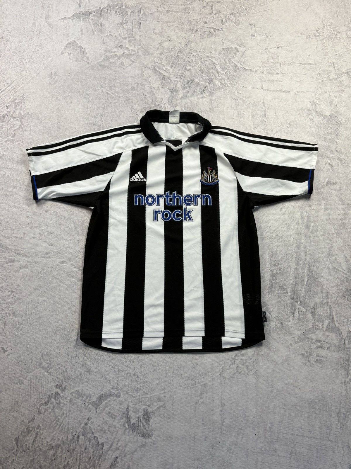 Adidas Newcastle United 03/05 Football Jersey retro premier League Size US M / EU 48-50 / 2 - 1 Thumbnail