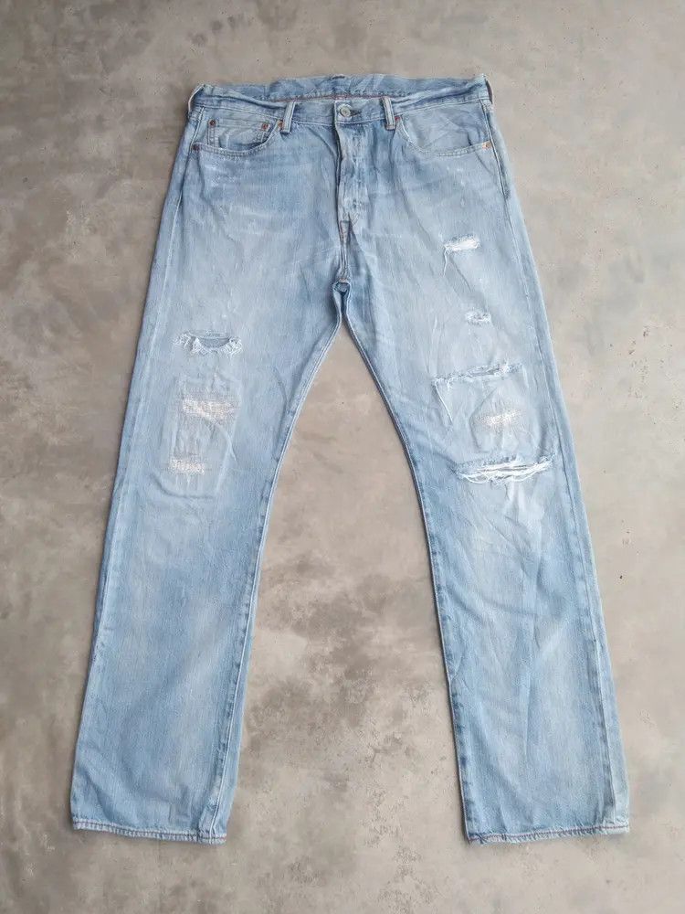 Levi's Vintage Levi's 501 Distressed Jeans 34x32 Size US 34 / EU 50 - 1 Thumbnail