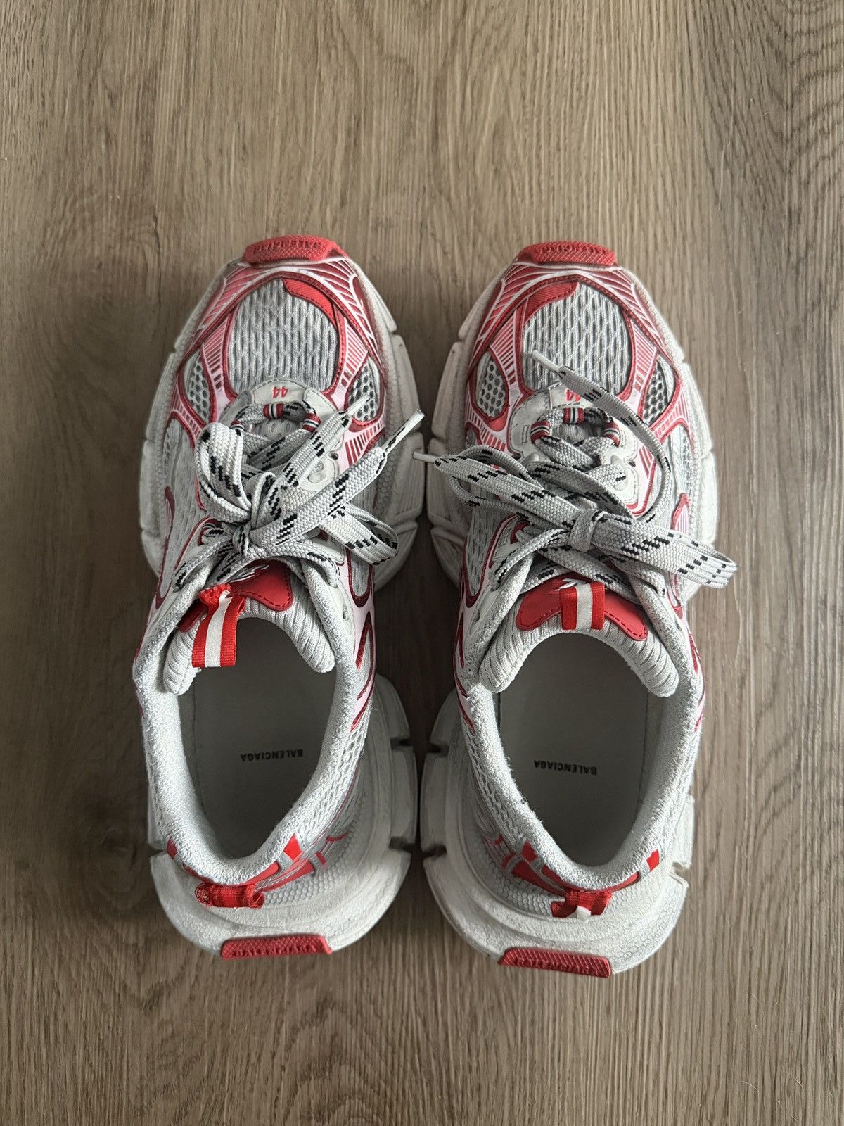 Balenciaga Balenciaga 3XL Runner Red/Silver Size 44 Size US 11 / EU 44 - 4 Thumbnail