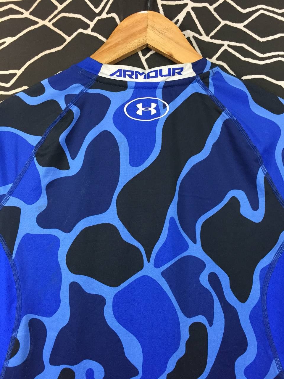 Under Armour Under Armour Camo HeatGear Long Sleeve Compression Top Size US L / EU 52-54 / 3 - 10 Thumbnail