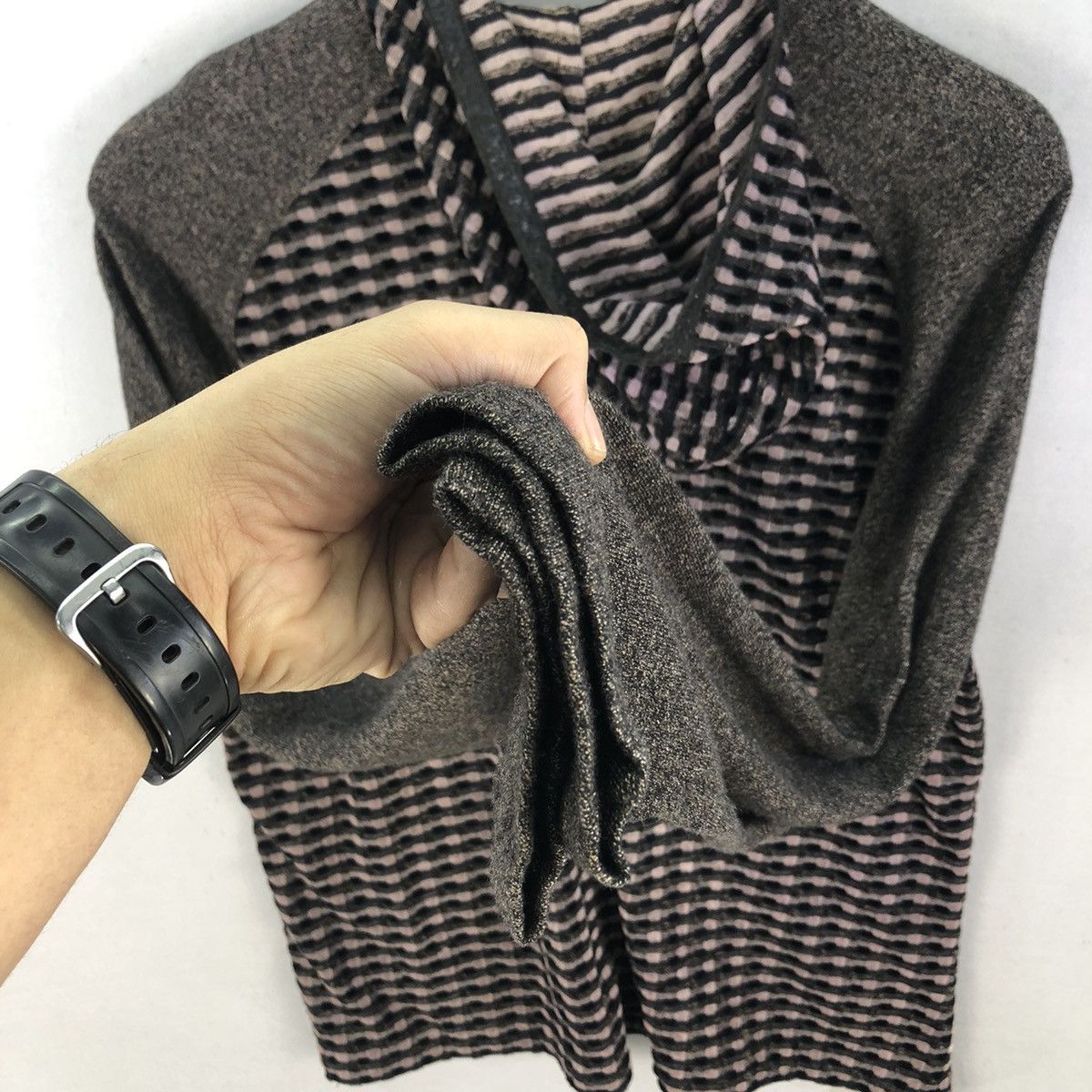 Hiroko Koshino Homme Vintage 1990s Hiroko Koshino Japan Unique Hooded Jacket Size S / US 4 / IT 40 - 14 Thumbnail