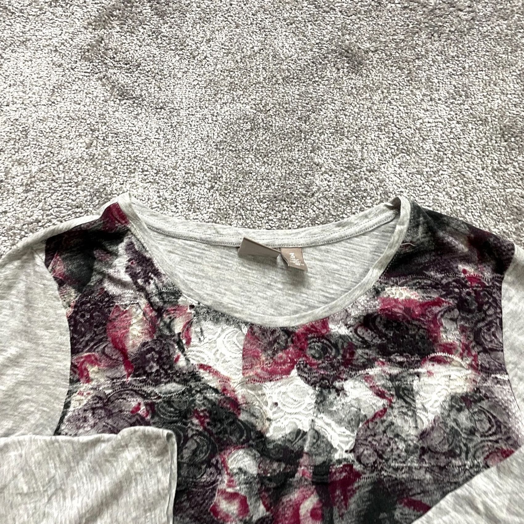Vintage Chico's Blouse Shirt Womens XL Gray Floral Lace Round Neck Pullover Crochet Casual Business Party/Cocktail Travel All Seasons Size XL / US 12-14 / IT 48-50 - 2 Thumbnail