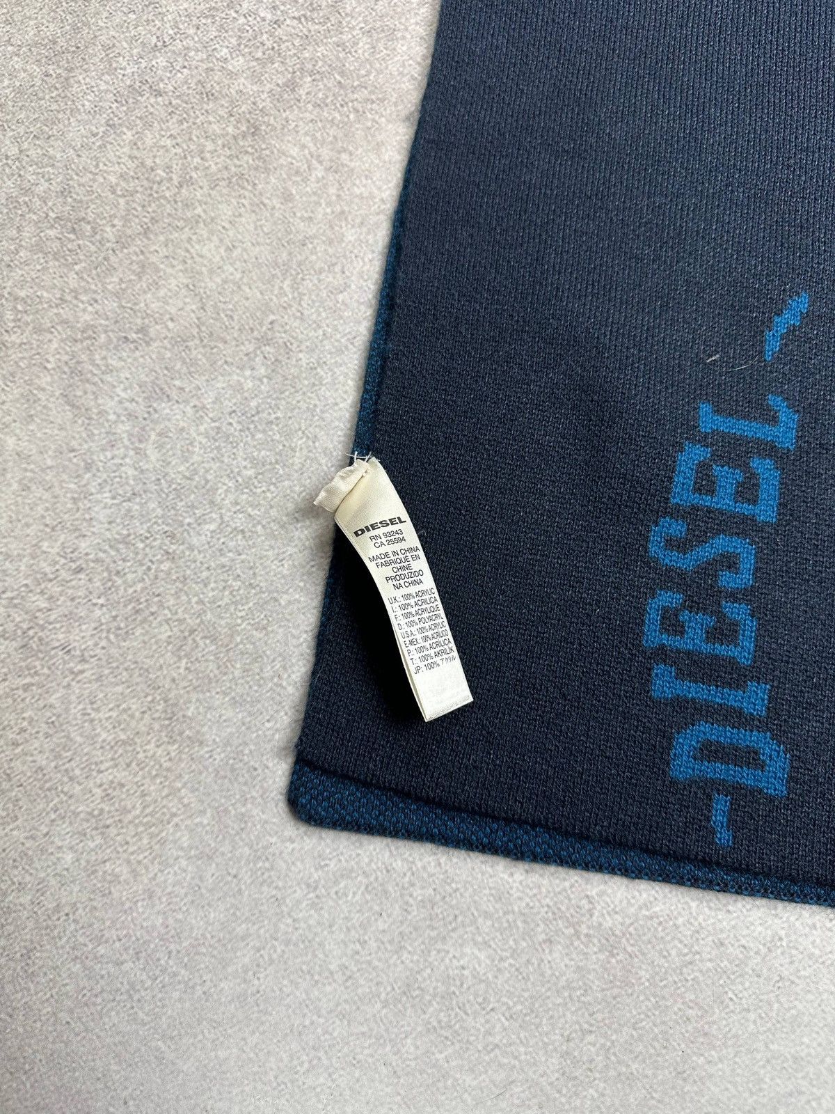 Diesel Vintage Diesel Big Logo Knit Scarf Rare Grunge Y2K Size ONE SIZE - 3 Thumbnail