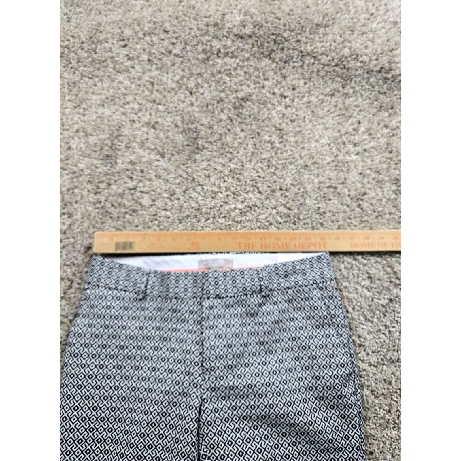 Banana Republic Banana Republic Pants Womens 4P Black White Hampton Ankle Slim Geometric Stretch Pants Size 27" / US 4 / IT 40 - 6 Thumbnail