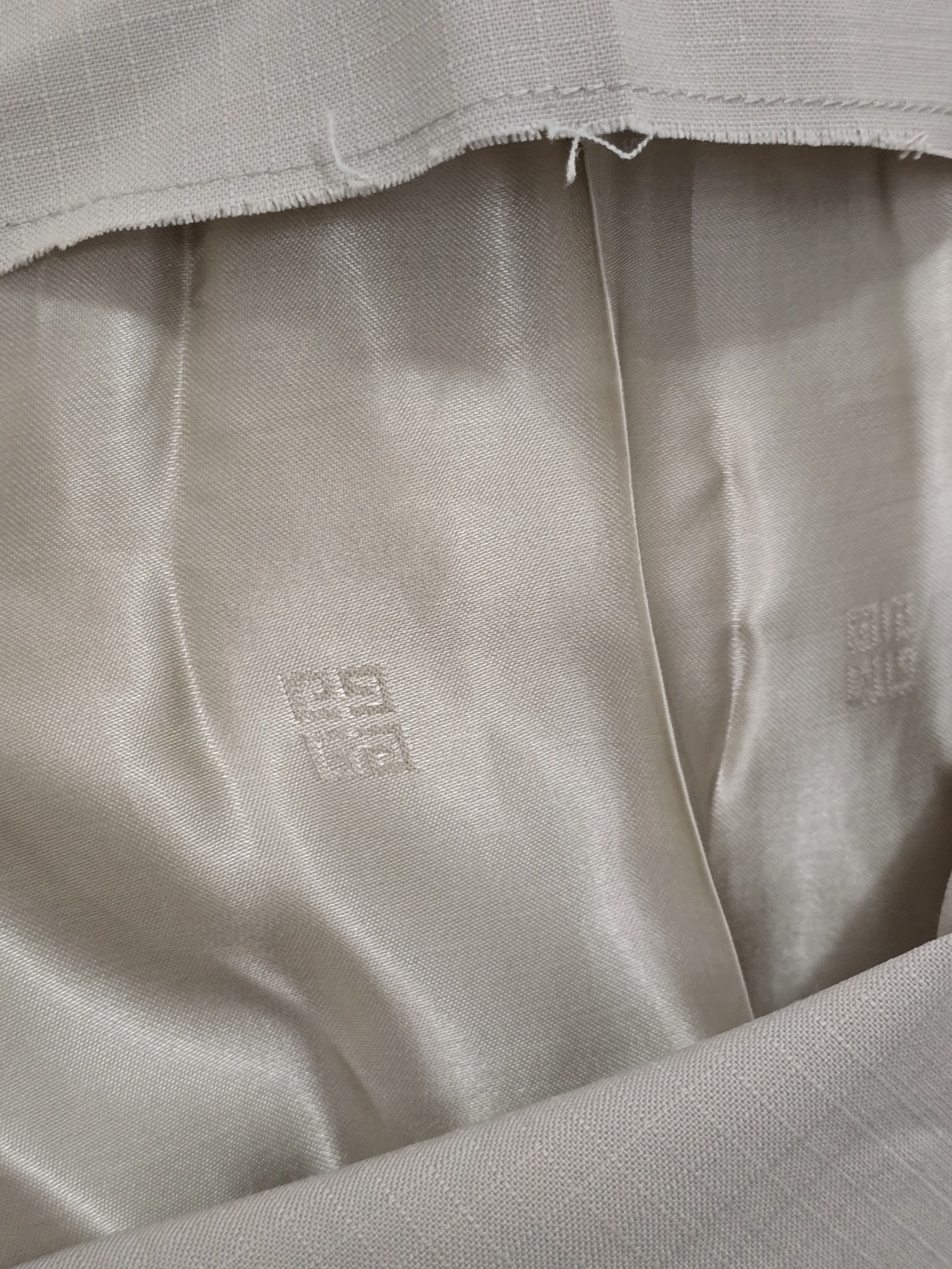 Givenchy Wool trousers with cutout detail Size 50R - 6 Thumbnail