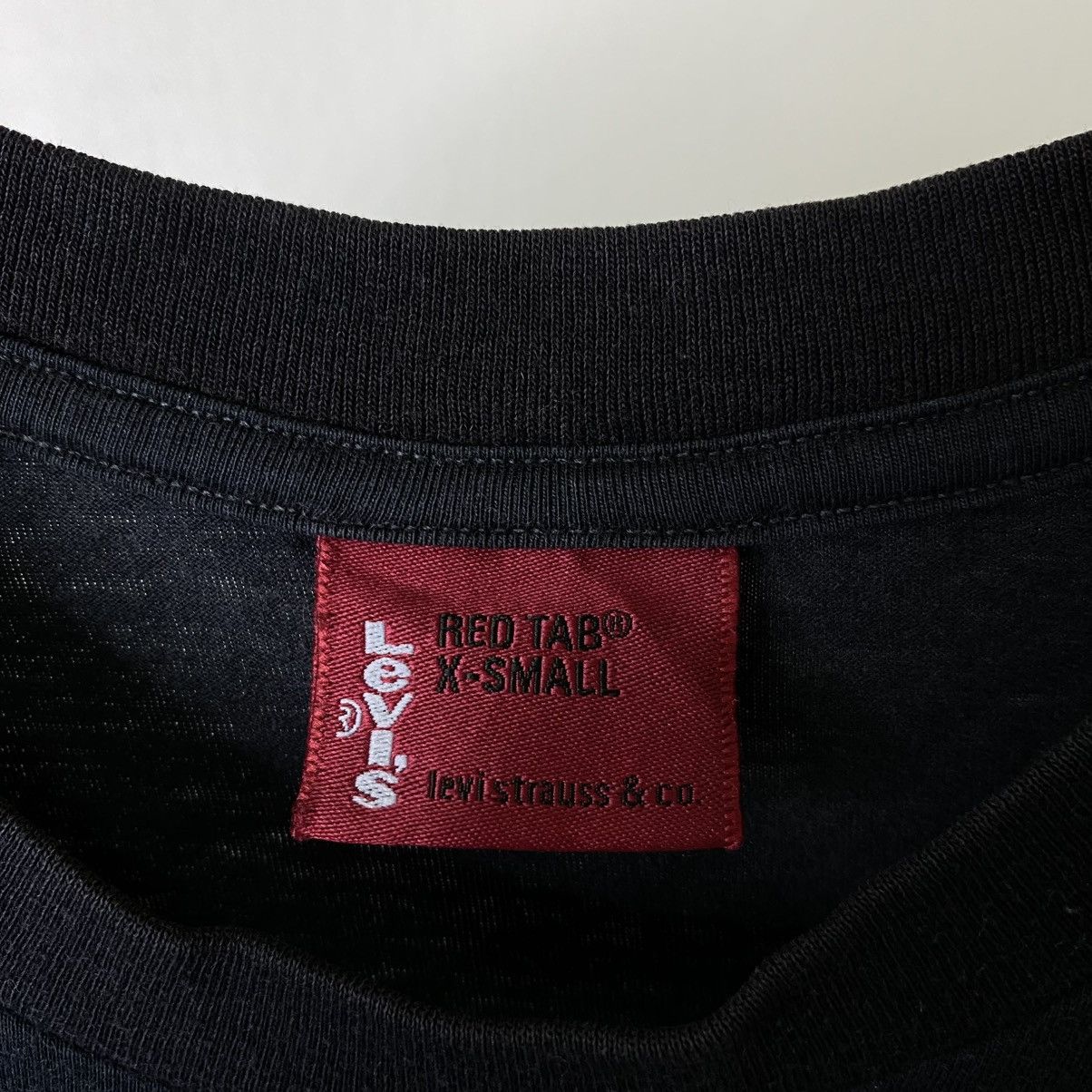 Levi's Vintage 90s Levis Black Women T Shirt Size S / US 4 / IT 40 - 3 Thumbnail