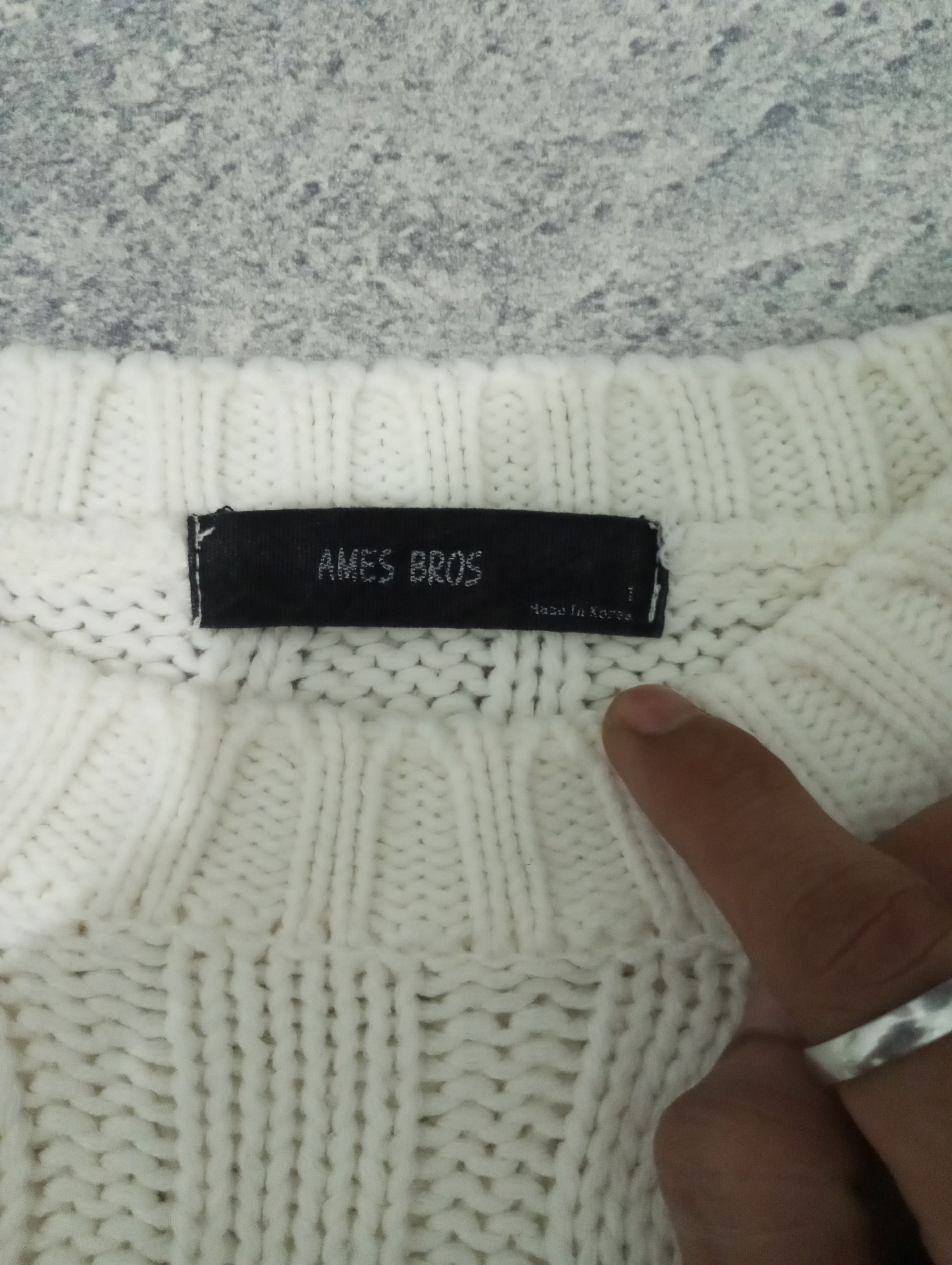 Japanese Brand × Vintage Vintage White Crewneck 'Ames Bros' Cable Knitwear Size M / US 6-8 / IT 42-44 - 4 Thumbnail
