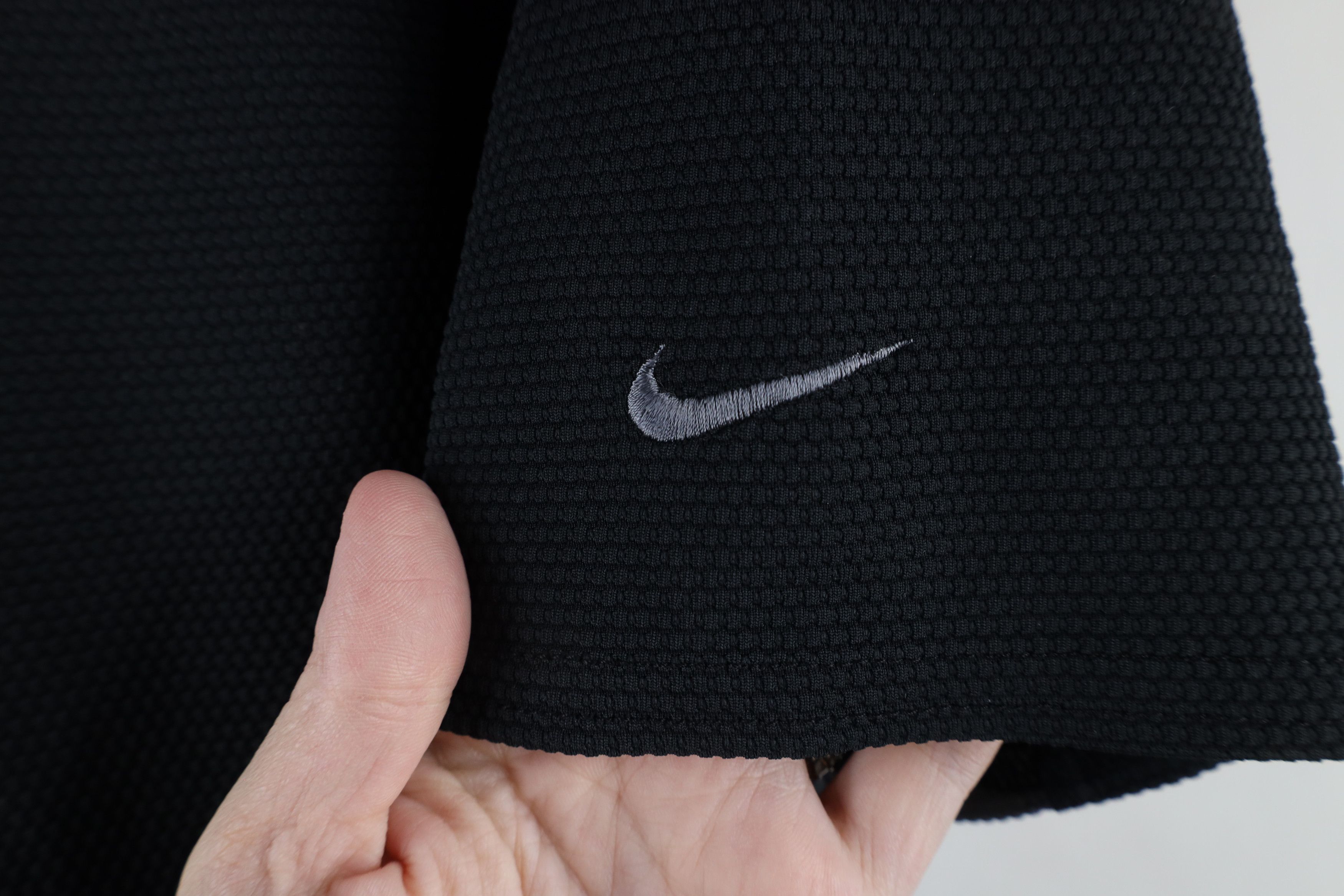 Nike × Vintage Vintage Nike Sphere Dry Scott Mini Swoosh Knit T-Shirt Size US M / EU 48-50 / 2 - 4 Thumbnail