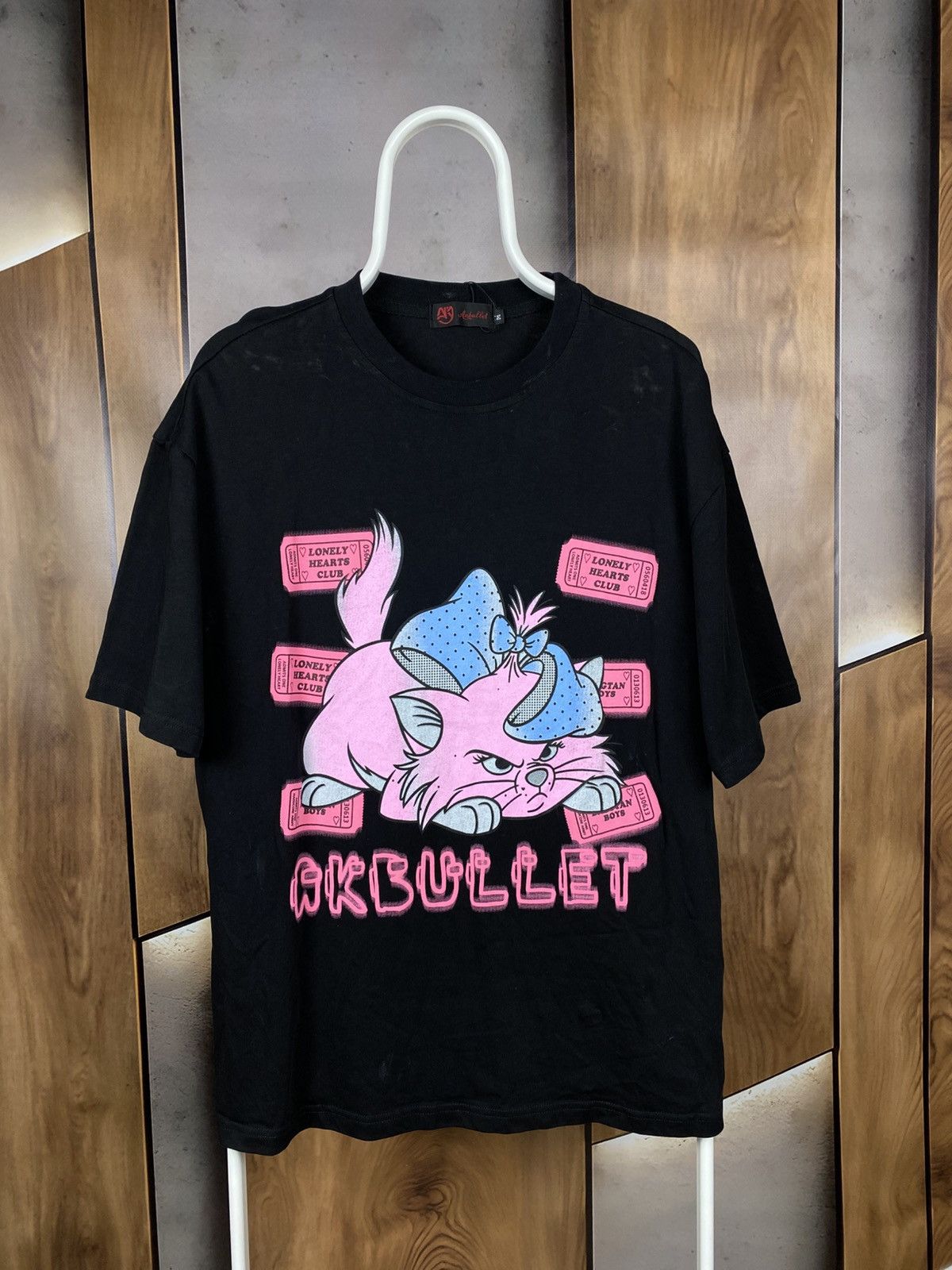 Japanese Brand 🎟️T-Shirt Akbullet Lonely Hearts Club Cat Movie Tee🎟️ Size US M / EU 48-50 / 2 - 1 Thumbnail