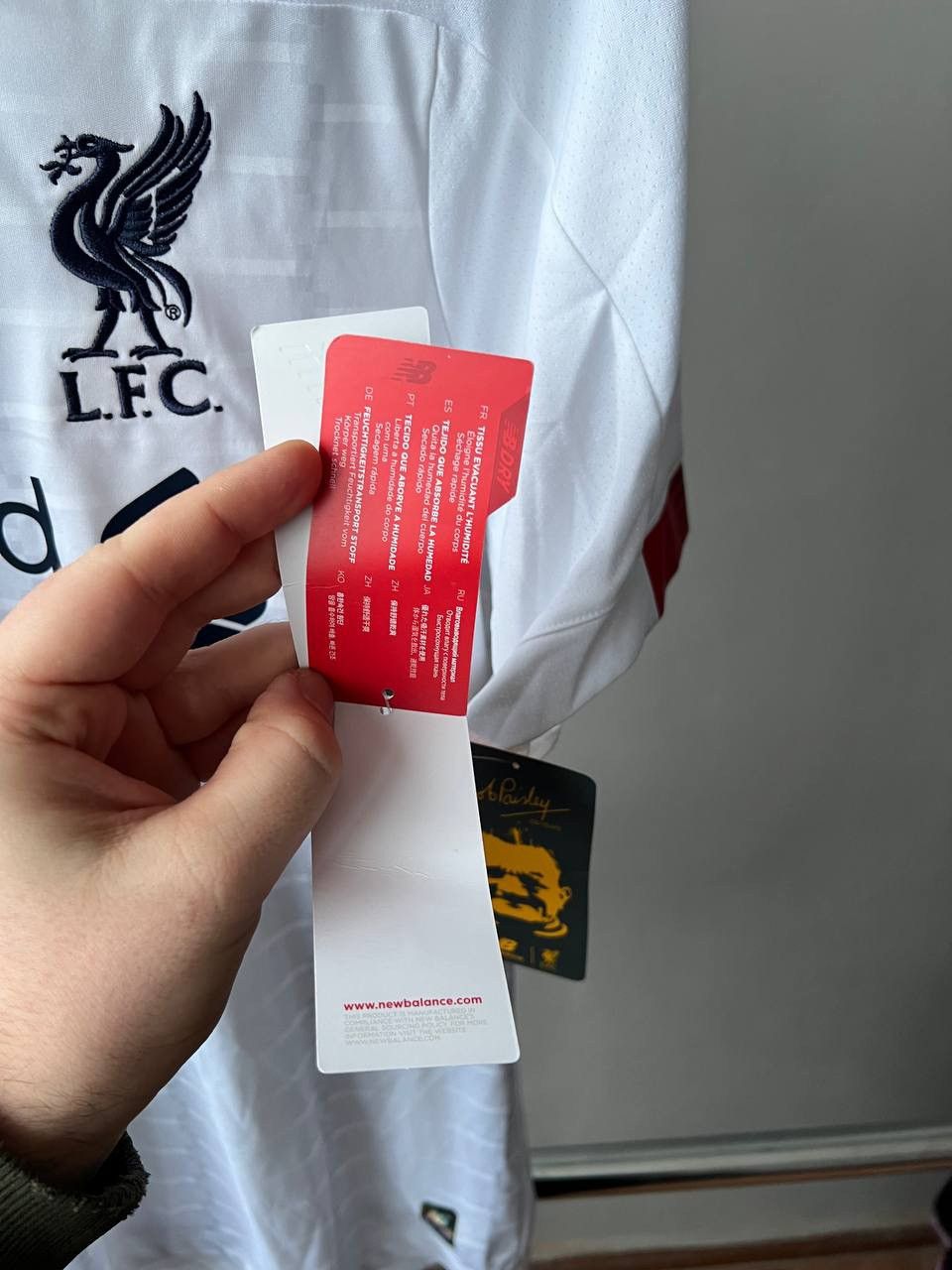 New Balance NEW! 2019/20 LIVERPOOL FC #11 M.SALAH HOME SOCCER JERSEY M Size US M / EU 48-50 / 2 - 10 Thumbnail