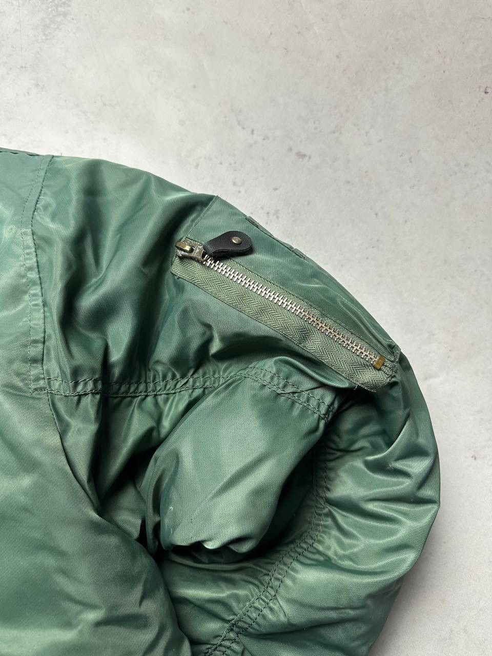 Alpha Industries × Vintage Vintage MA-1 Pversized Bomber Jacket Y2K L Size US L / EU 52-54 / 3 - 6 Thumbnail