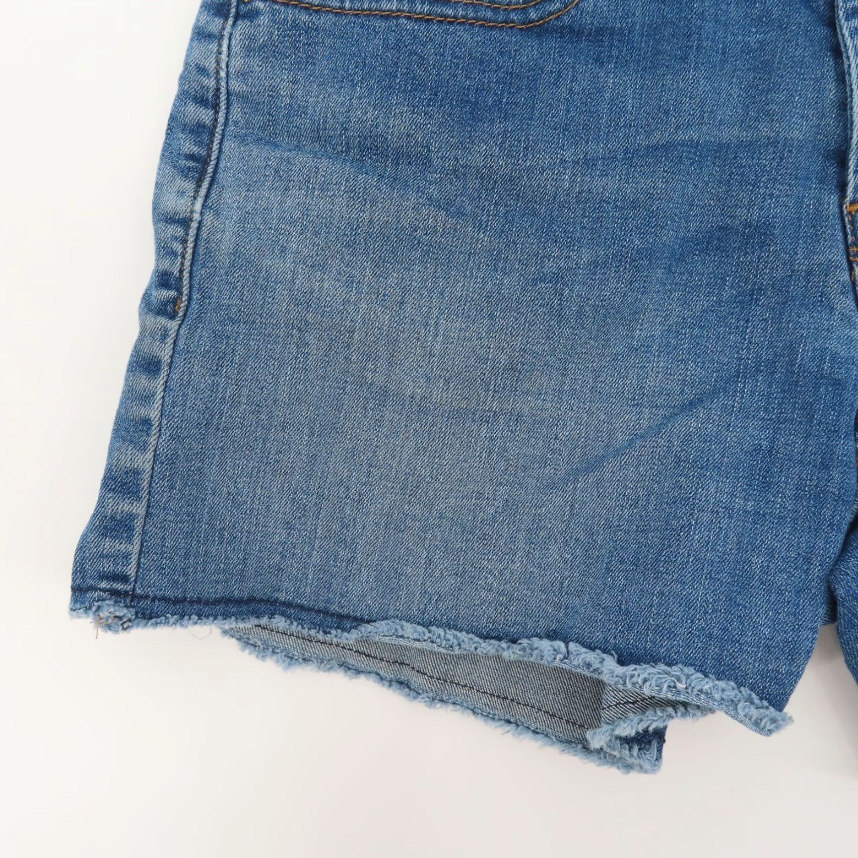 Levi's Levi's Women 6 Blue Denim Jean Shorts Raw Hem Pockets Cotton Blend 3.75 in Inseam Vintage? No Size 28" / US 6 / IT 42 - 3 Thumbnail