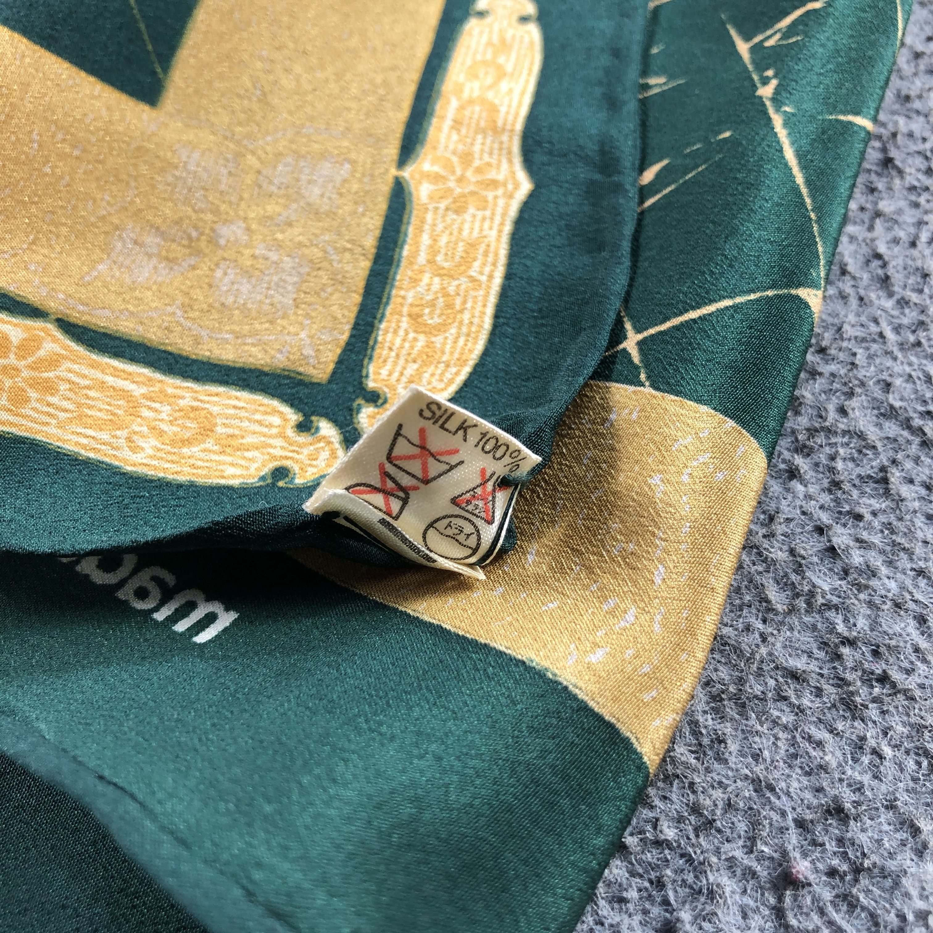 Vintage Vintage Madam Kiyoko Fujin Raijin Silk Scarf M1255 Size ONE SIZE - 6 Thumbnail