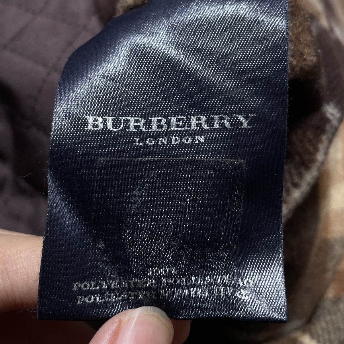 Burberry Vintage Brand Burberry Made in England Trench Coat 2000s Size US L / EU 52-54 / 3 - 11 Thumbnail