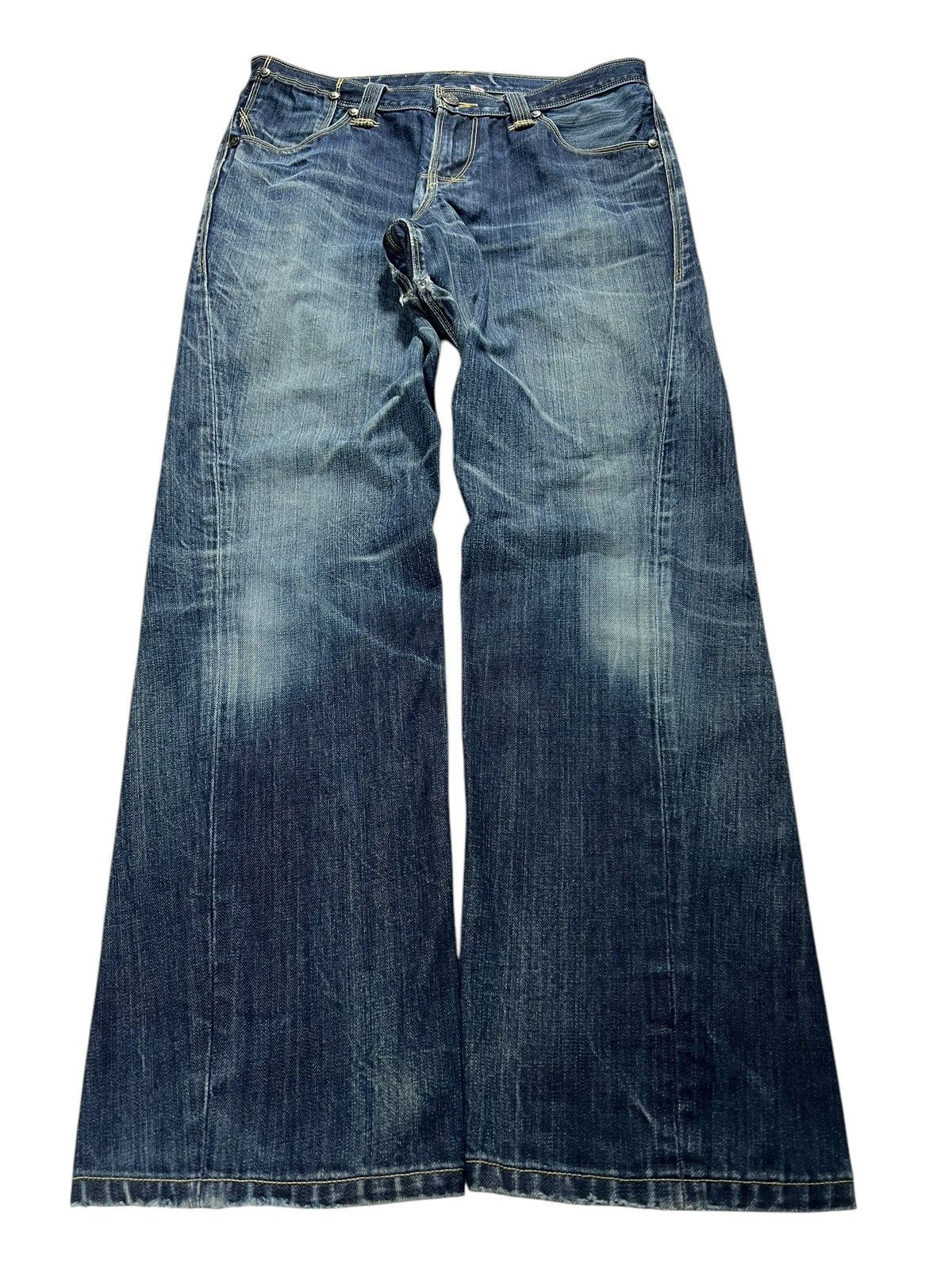If Six Was Nine × Le Grande Bleu (L.G.B.) × Levi's Vintage Clothing 💥Flare💥 Vintage Levis Engineered Jeans June9 1999 Very Rare Size US 32 / EU 48 - 1 Thumbnail