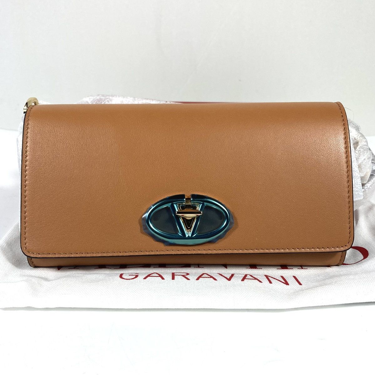 Valentino Valentino Garavani VLOGO Bold Wallet On A Chain Almond Beige Size ONE SIZE - 3 Thumbnail