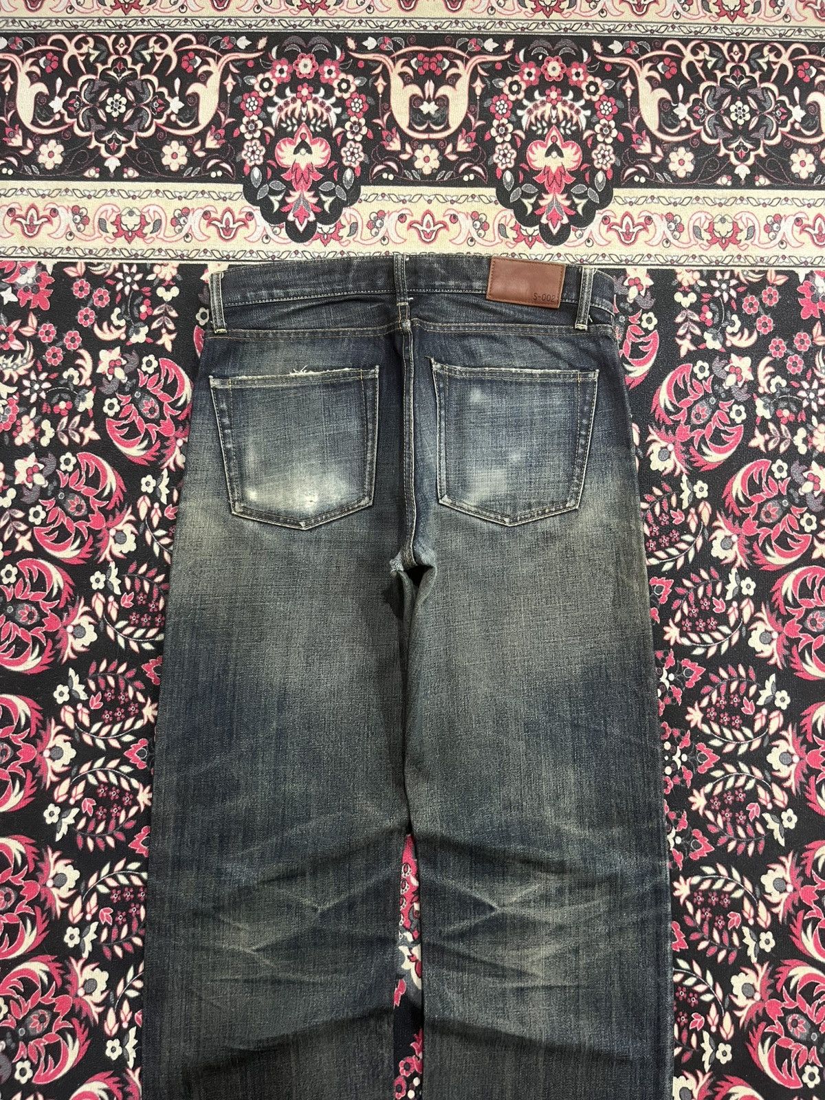 Undercover × Uniqlo Vintage Japanese Uniqlo Dark Blue Faded Washed Whisker Jeans Size US 32 / EU 48 - 6 Thumbnail