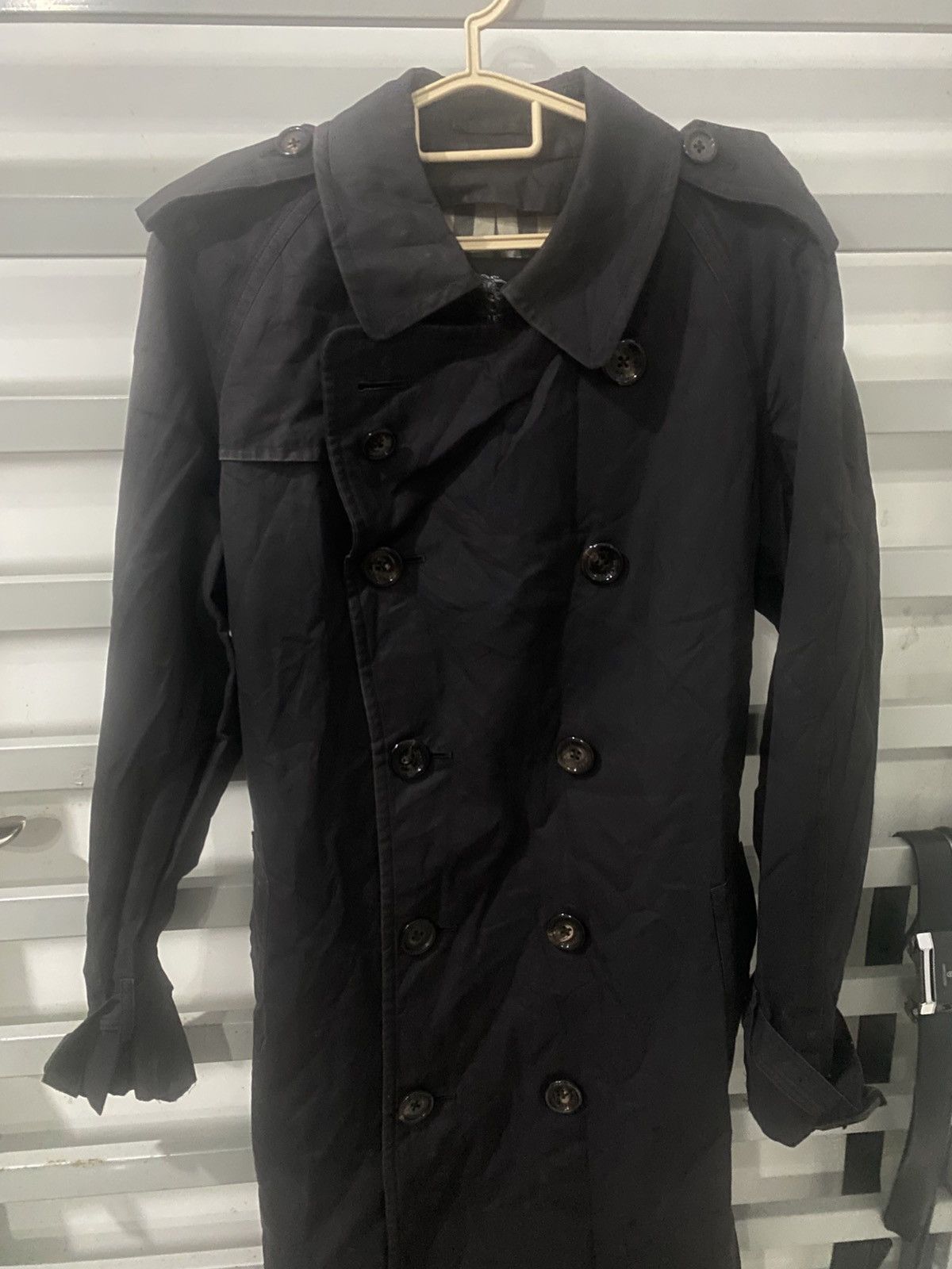 Burberry VINTAGE BLACK BURBERRY KESSINGTON TRENCH COAT Size US S / EU 44-46 / 1 - 22 Thumbnail