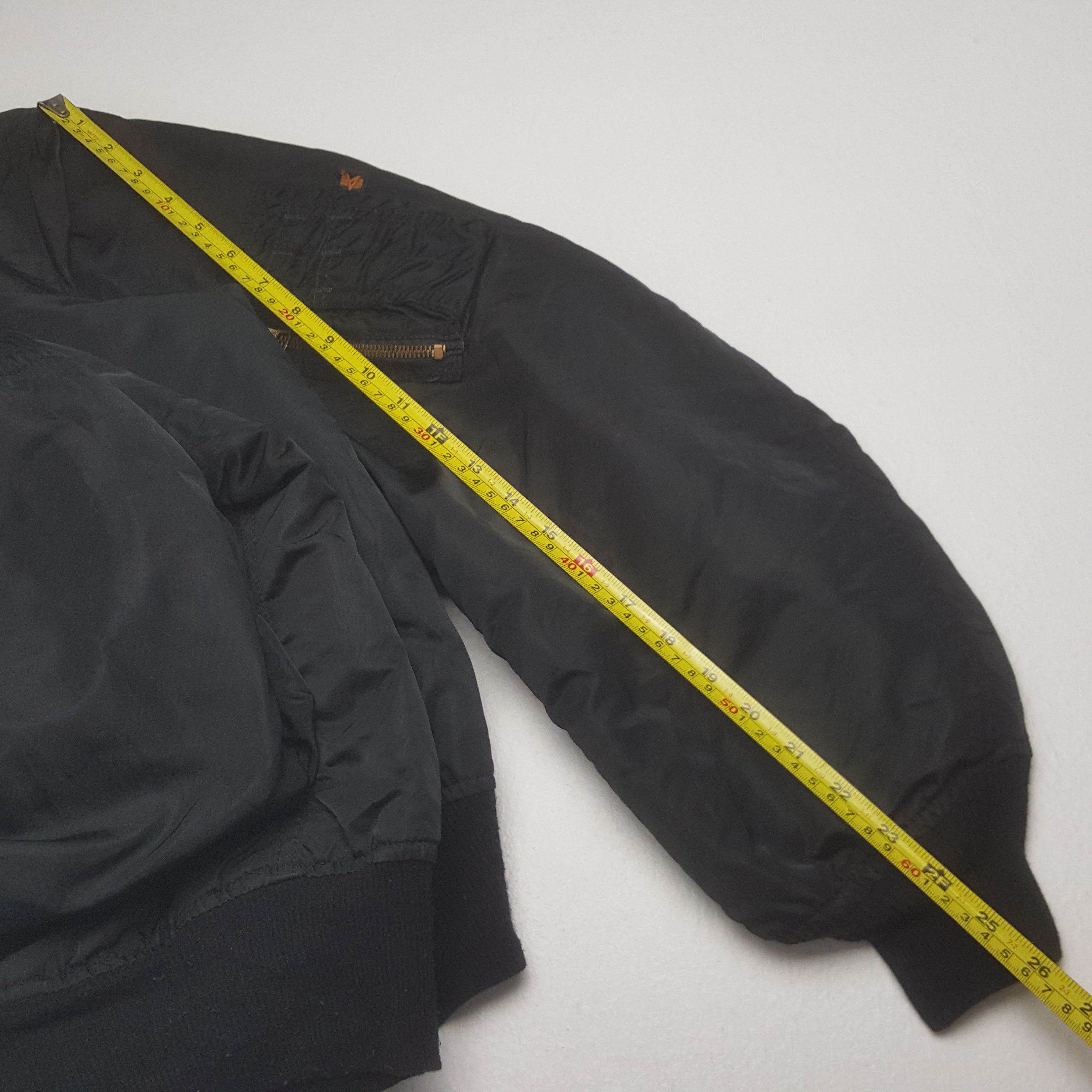 Alpha Industries Vintage Alpha Industries Bones Custom Bombers Jacket C315N24 Size US XL / EU 56 / 4 - 9 Thumbnail