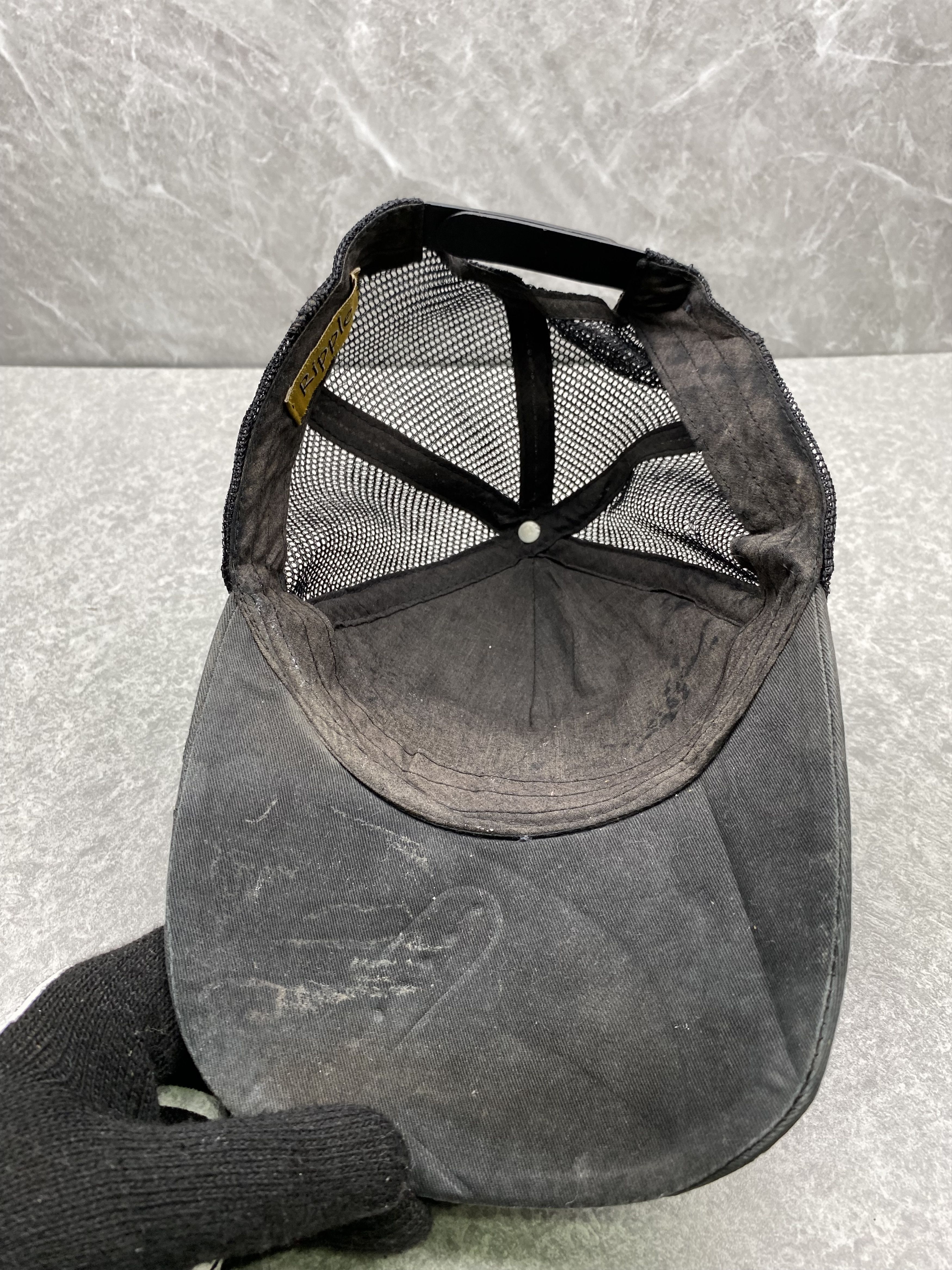 Japanese Brand Traditional Japan Koi Fish Embroid Trucker Hat Size ONE SIZE - 6 Thumbnail