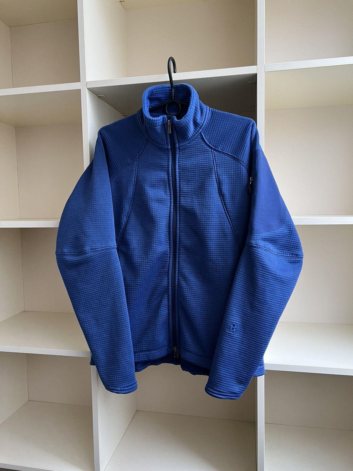 Patagonia Vintage Patagonia R1 Jacket Womens Size L Fleece POLARTEC Size L / US 10 / IT 46 - 2 Thumbnail