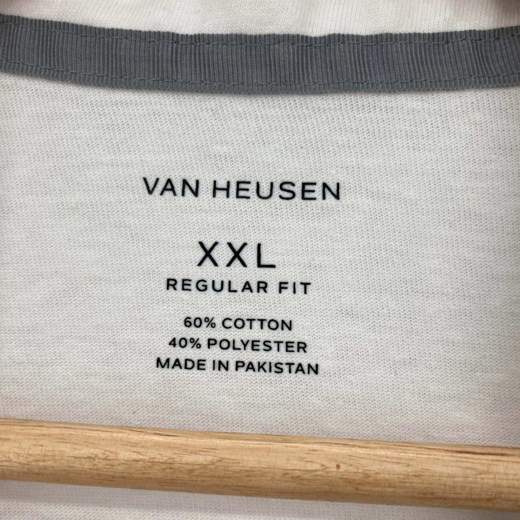 Van Heusen Van Heusen Polo Shirt Mens 2XL Blue White Gradient Essential Luxe Soft Touch Polo Short Sleeve Mens shirt blue ombré striped 2XL Mens Size US XXL / EU 58 / 5 - 2 Thumbnail