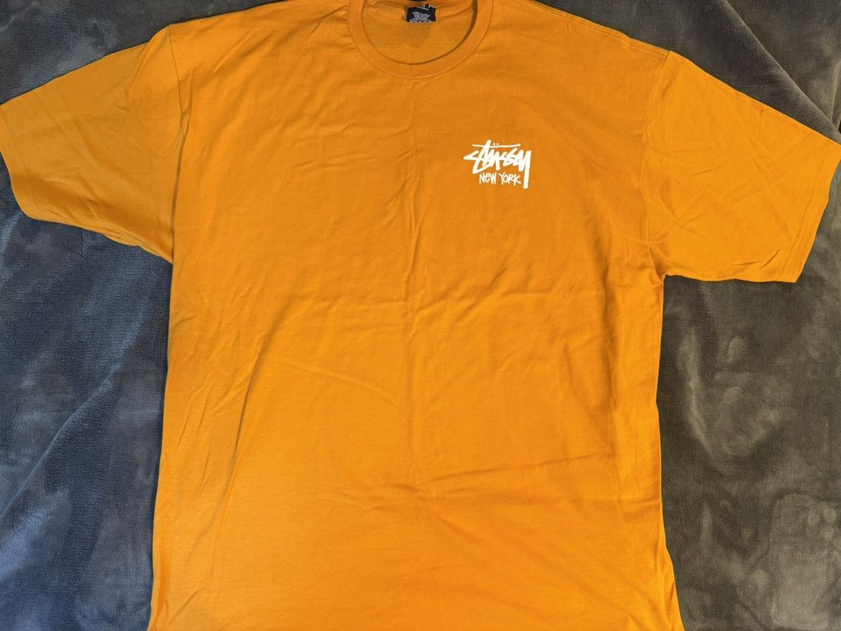 Stussy Stussy New York Chapter Logo Graphic T-Shirt Orange XXL Size US XXL / EU 58 / 5 - 1 Thumbnail