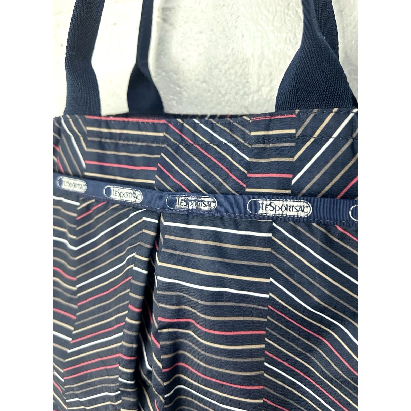 LeSportsac VTG Le Sportsac Large Tote Travel Zip Blue Pink Geometric Size ONE SIZE - 2 Thumbnail