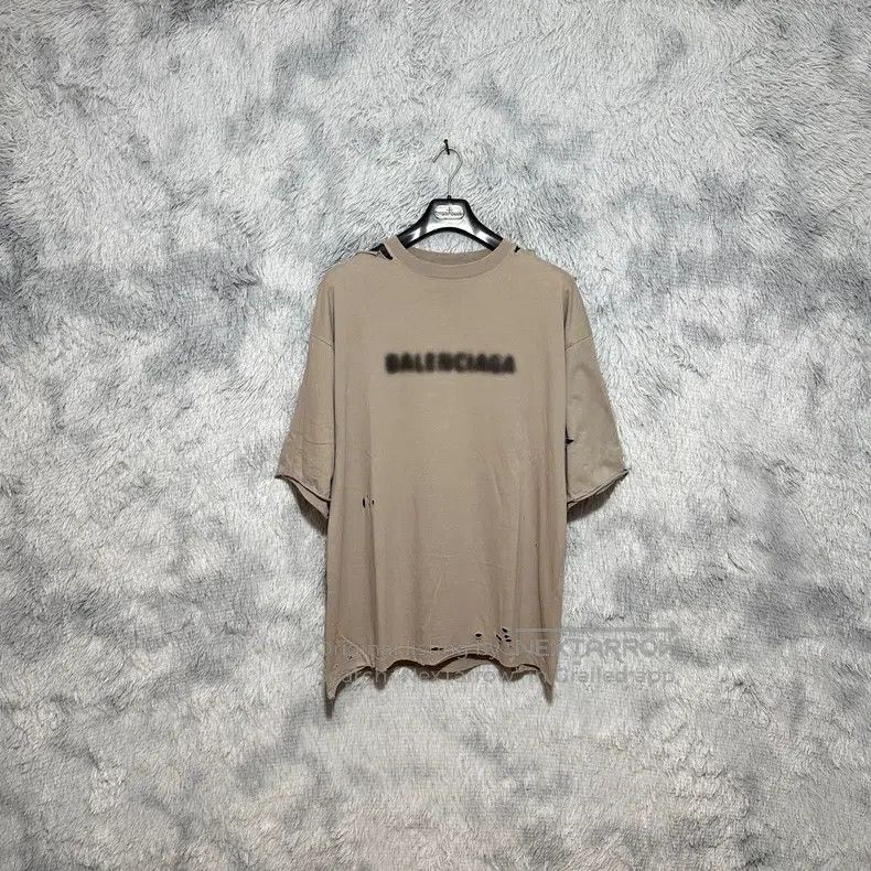 Balenciaga Balenciaga Blurred Mosaic Short Sleeve T-Shirt Size US XS / EU 42 / 0 - 1 Thumbnail