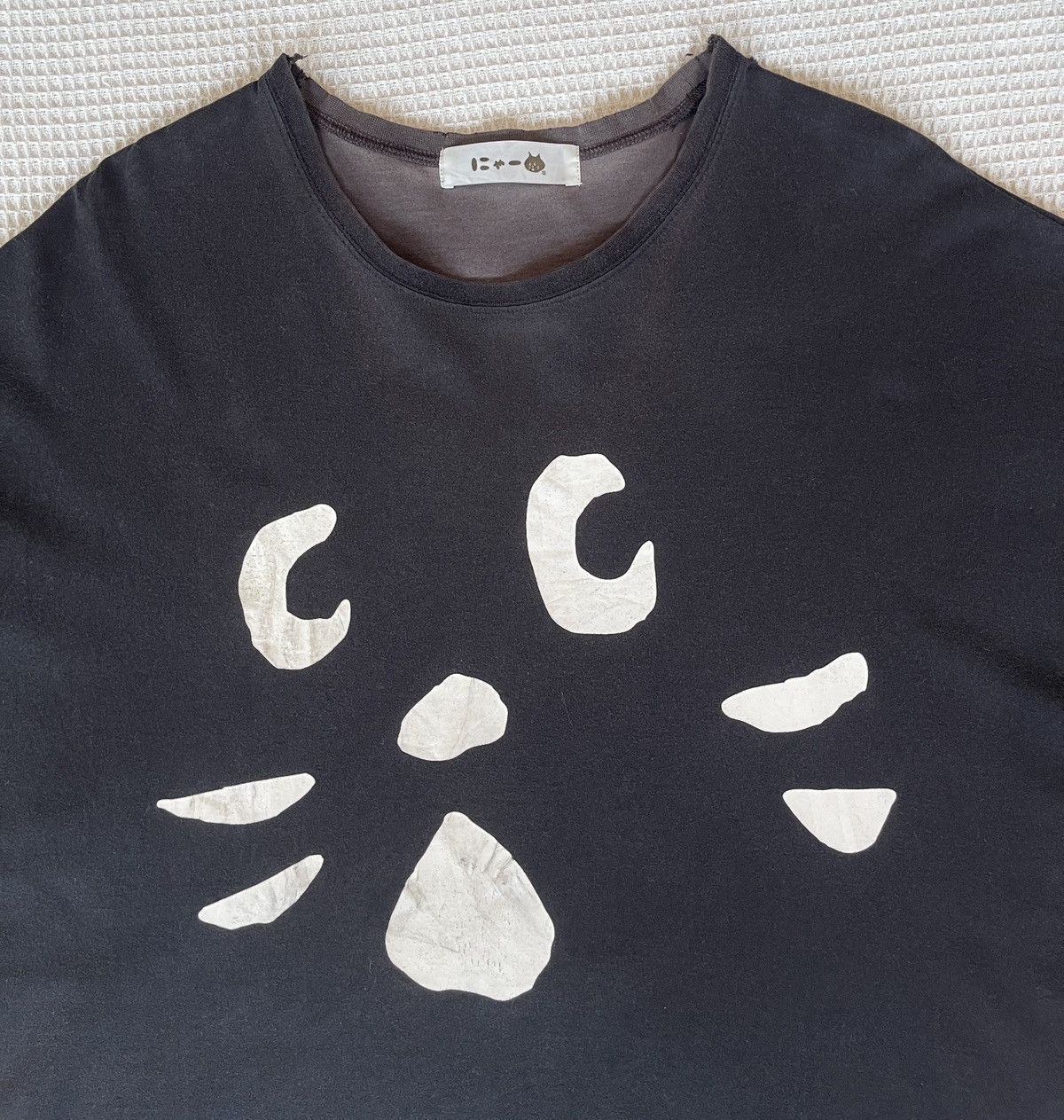 Ne-Net Vintage90s THRASHED🔥Ne-Net🔥Big Face Cat Faded Black Tshirt Size US L / EU 52-54 / 3 - 7 Thumbnail