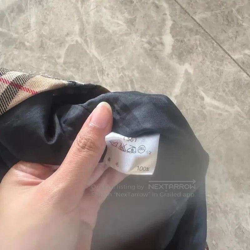 Burberry Burberry Wool Mini Skirt in Khaki. Size 23" - 6 Thumbnail