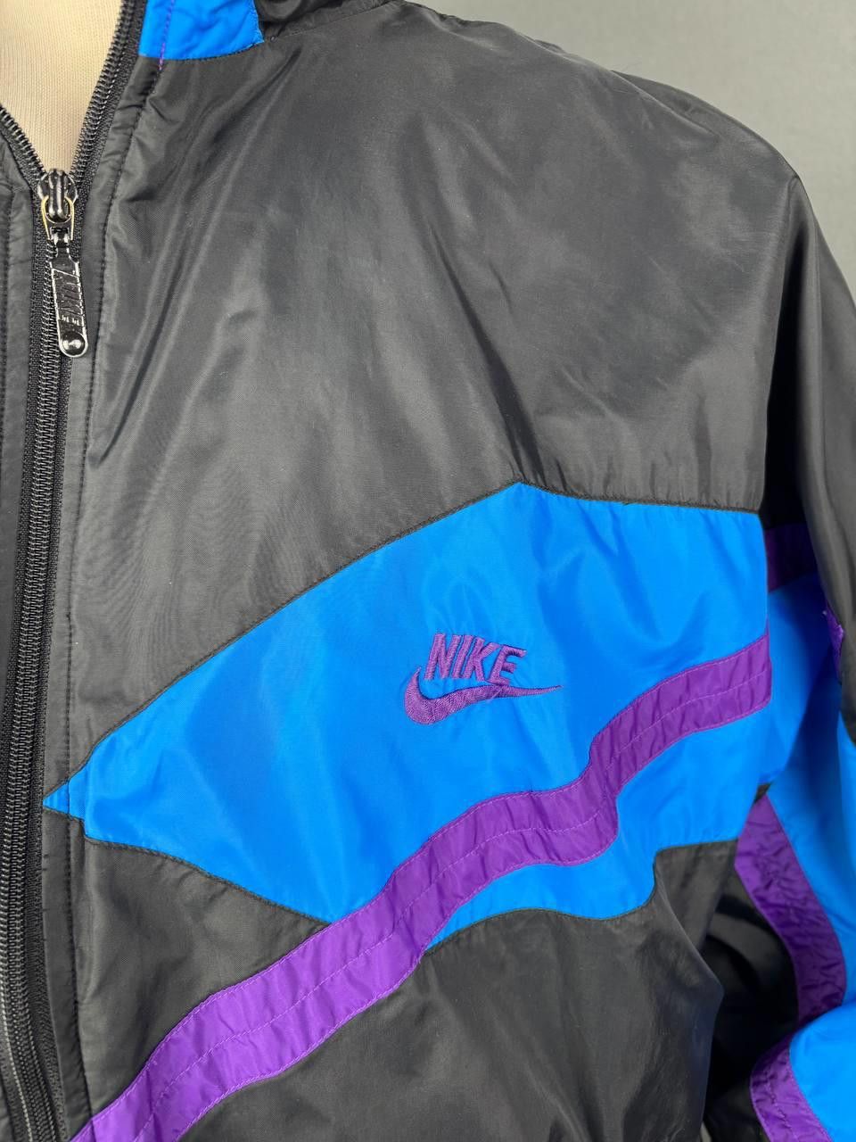 Nike Nike Windbreaker Jacket Size XL Black Blue Purple Vintage Size US XL / EU 56 / 4 - 5 Thumbnail