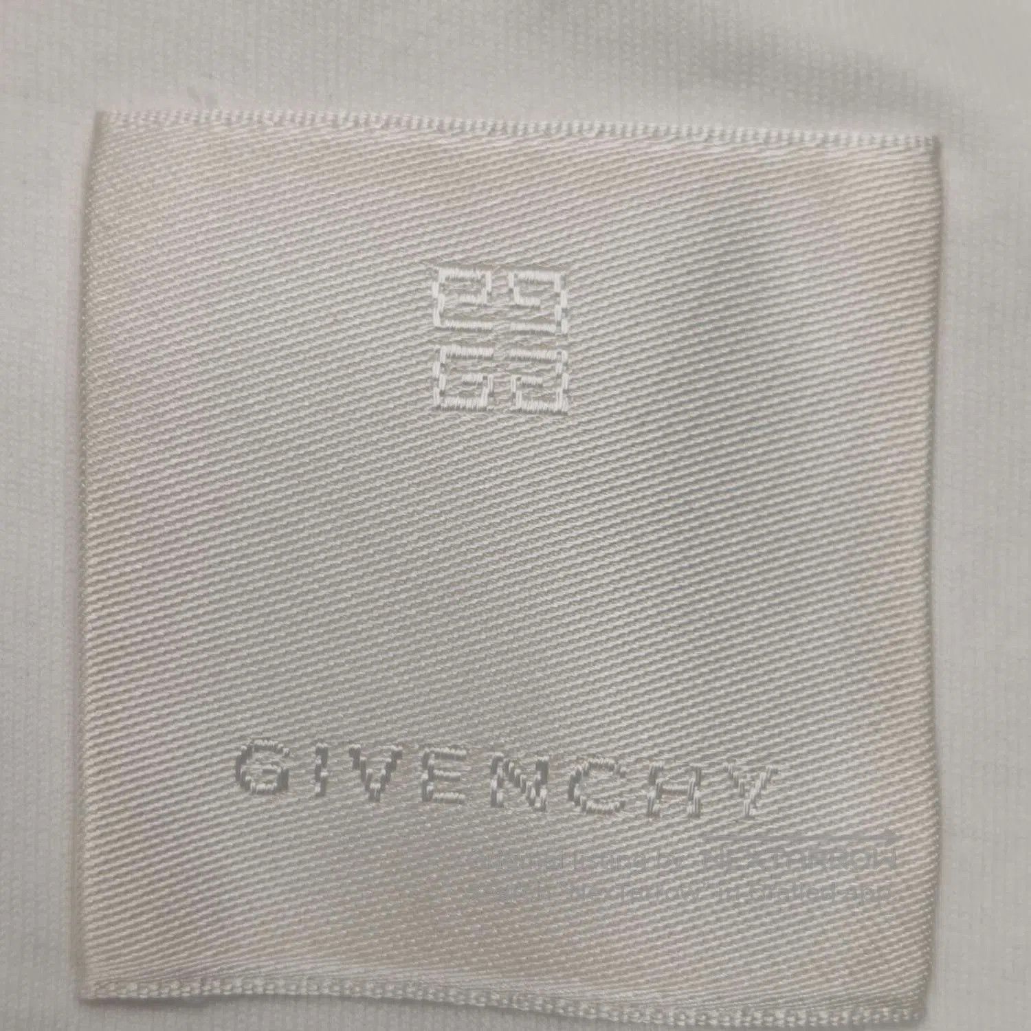 Givenchy Givenchy XXL Graphic Print Cotton Short-Sleeve T-Shirt. Size US XXL / EU 58 / 5 - 2 Thumbnail