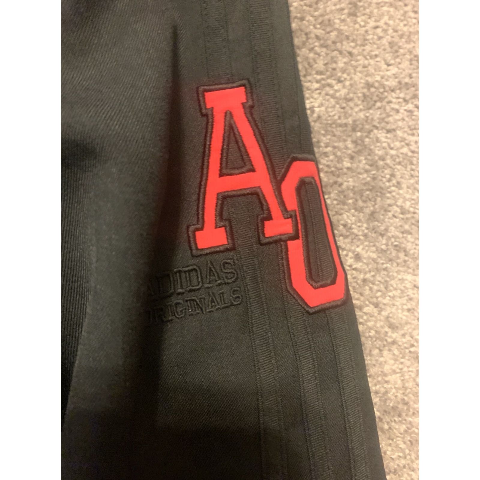 Adidas Adidas Originals AO Zip Up Workwear Jacket Black Red L Mens Size US L / EU 52-54 / 3 - 4 Thumbnail