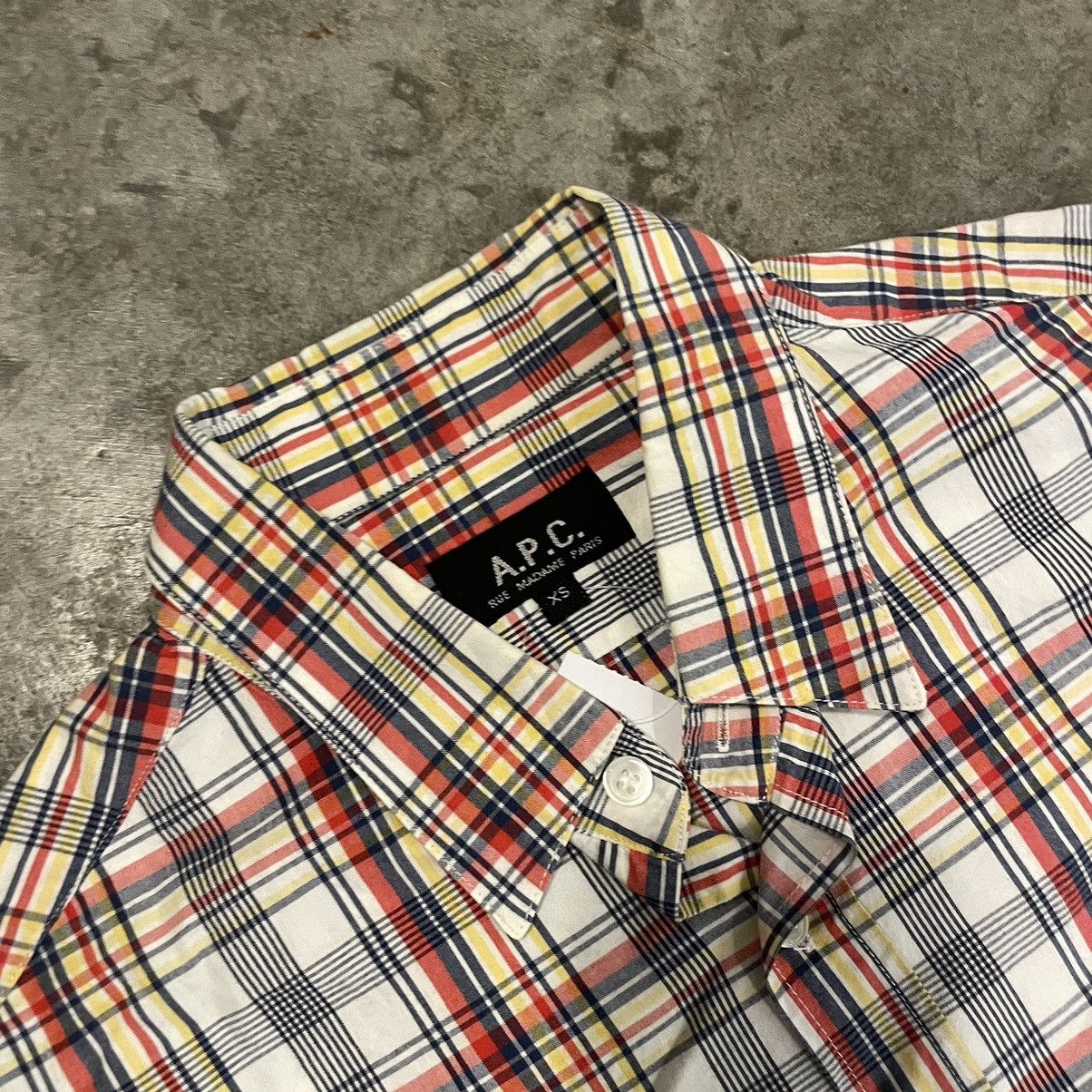 A.P.C. A.P.C Buttons Ups Size US XS / EU 42 / 0 - 2 Thumbnail