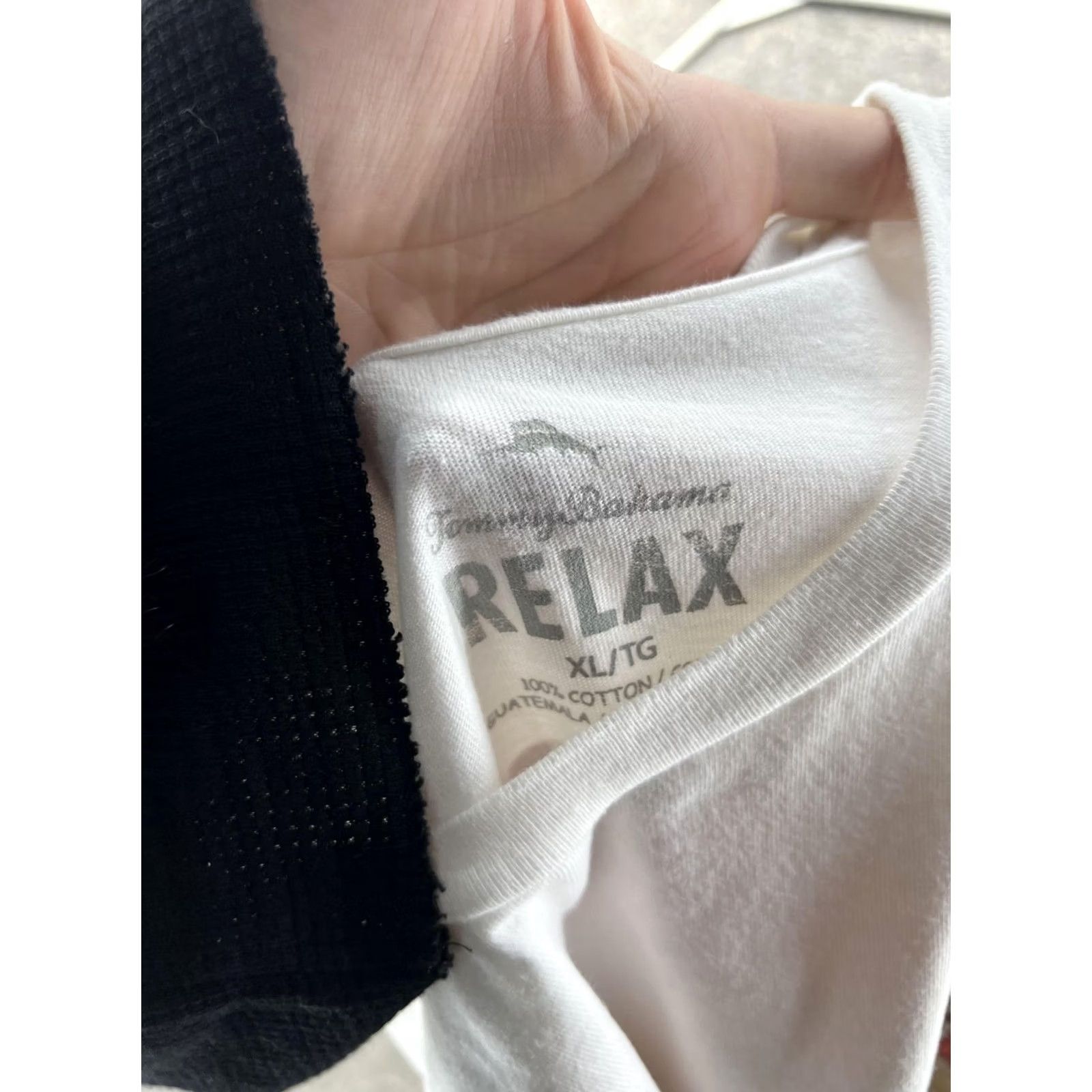 Tommy Bahama Tommy Bahama Shirt Mens XL White Relax Logo Tee Summer Tap Room Vintage EUC Size US XL / EU 56 / 4 - 3 Thumbnail