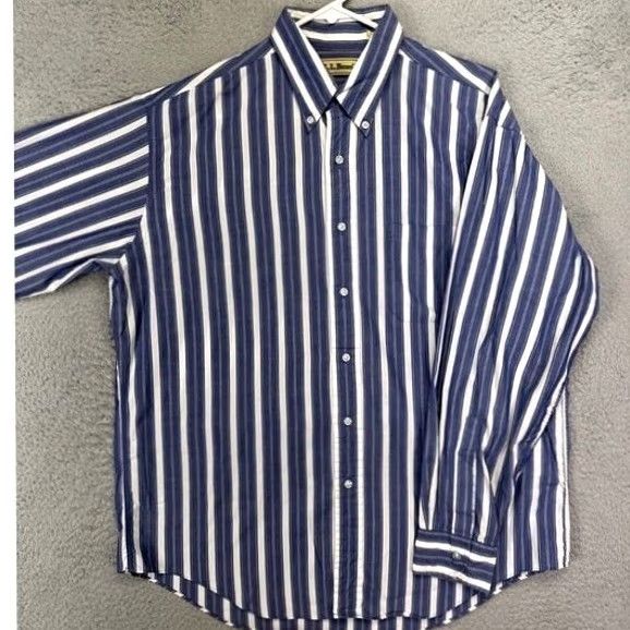 Vintage L.L. Bean Shirt Mens Large Blue White Striped Button-Down Pockets Short Sleeve Casual Size US L / EU 52-54 / 3 - 2 Thumbnail