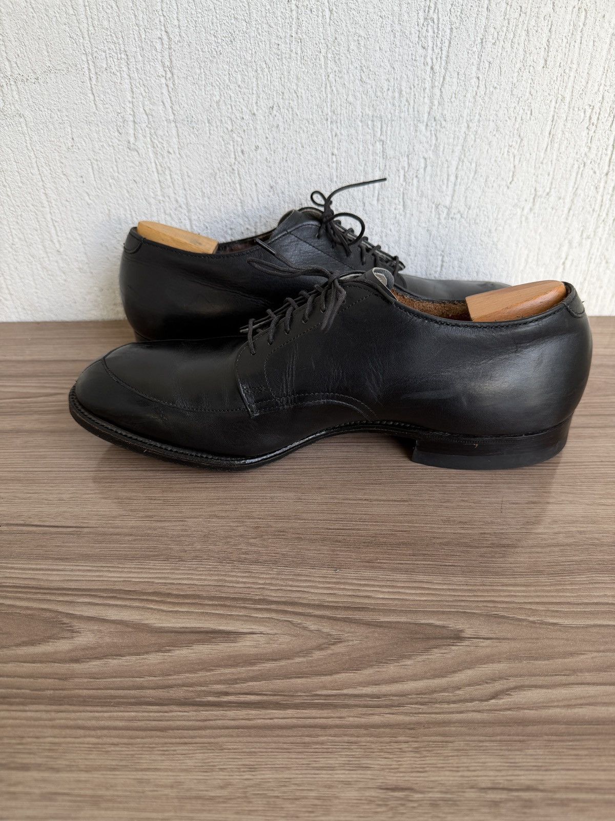 Alden V-tip Blucher derby exclusive piece Size US 10.5 / EU 43-44 - 9 Thumbnail
