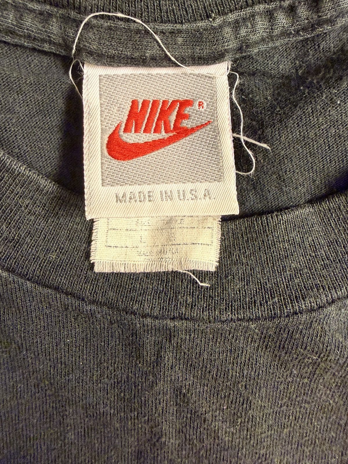Nike Vintage Nike Air Jordan Tee Size US XL / EU 56 / 4 - 3 Thumbnail