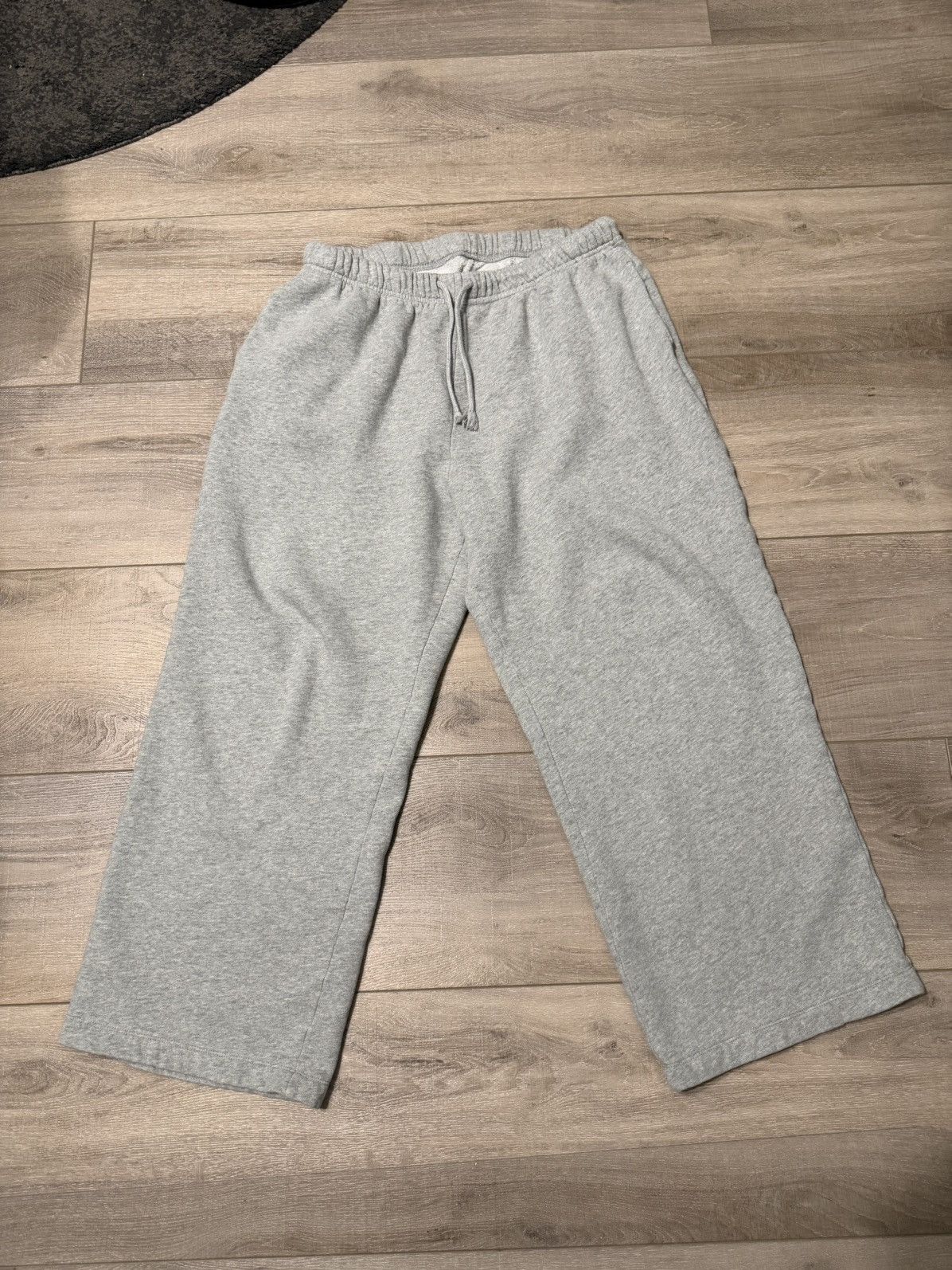 Vintage Vintage Grey Sweatpants Size US 32 / EU 48 - 1 Thumbnail
