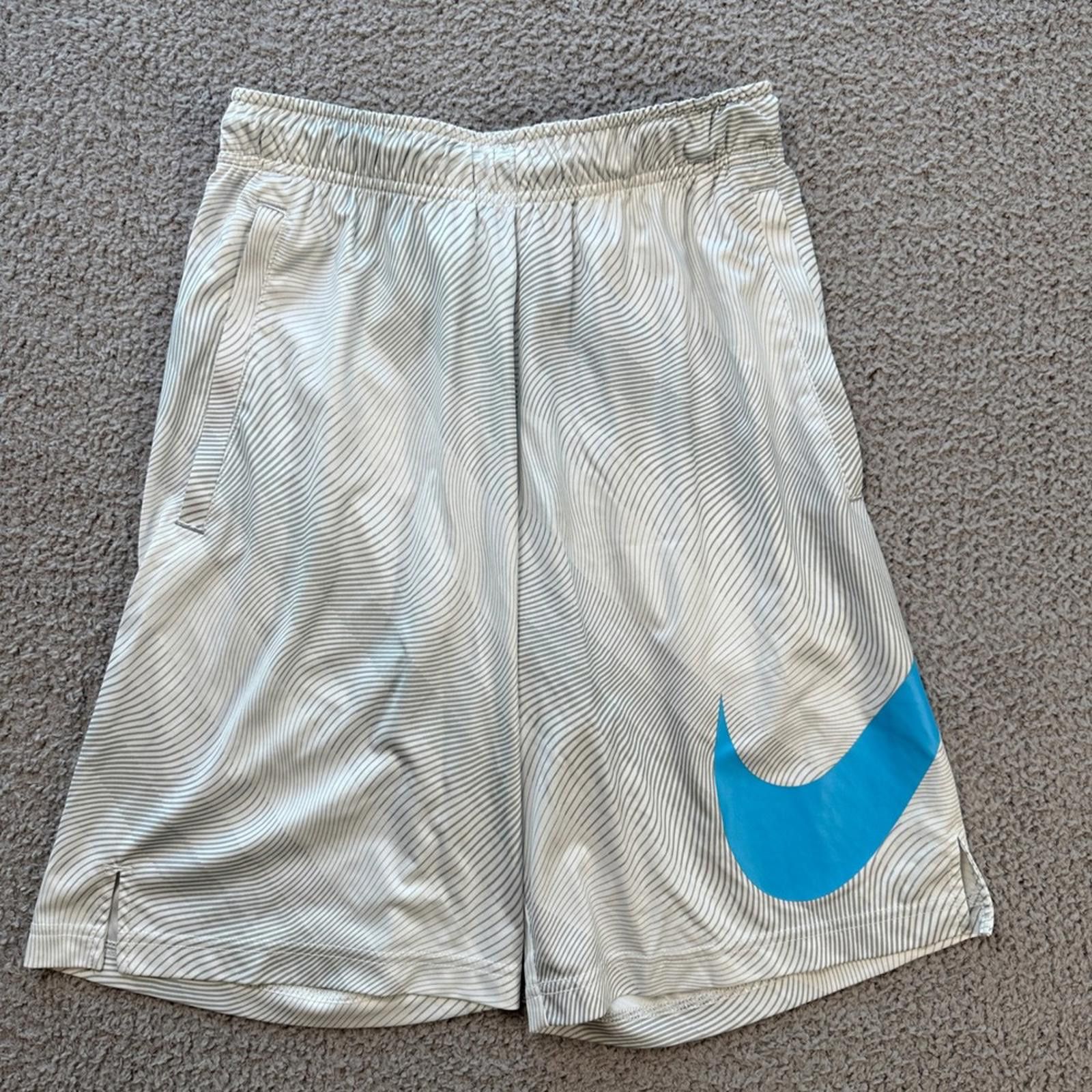 Nike Nike Mens Dri-FIT Basketball Shorts Grey Wavy Pinstripe S Size US 30 / EU 46 - 1 Thumbnail